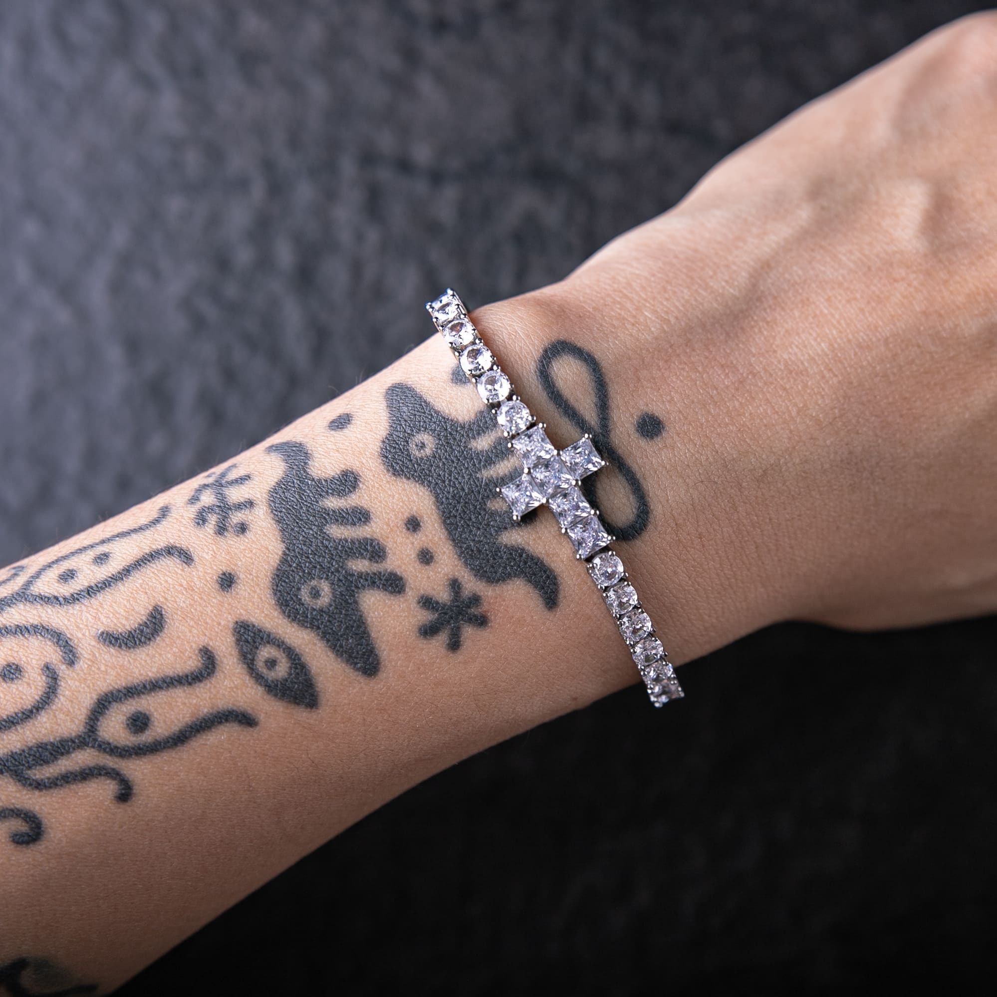 4mm單排鑽十字造型網球手鍊