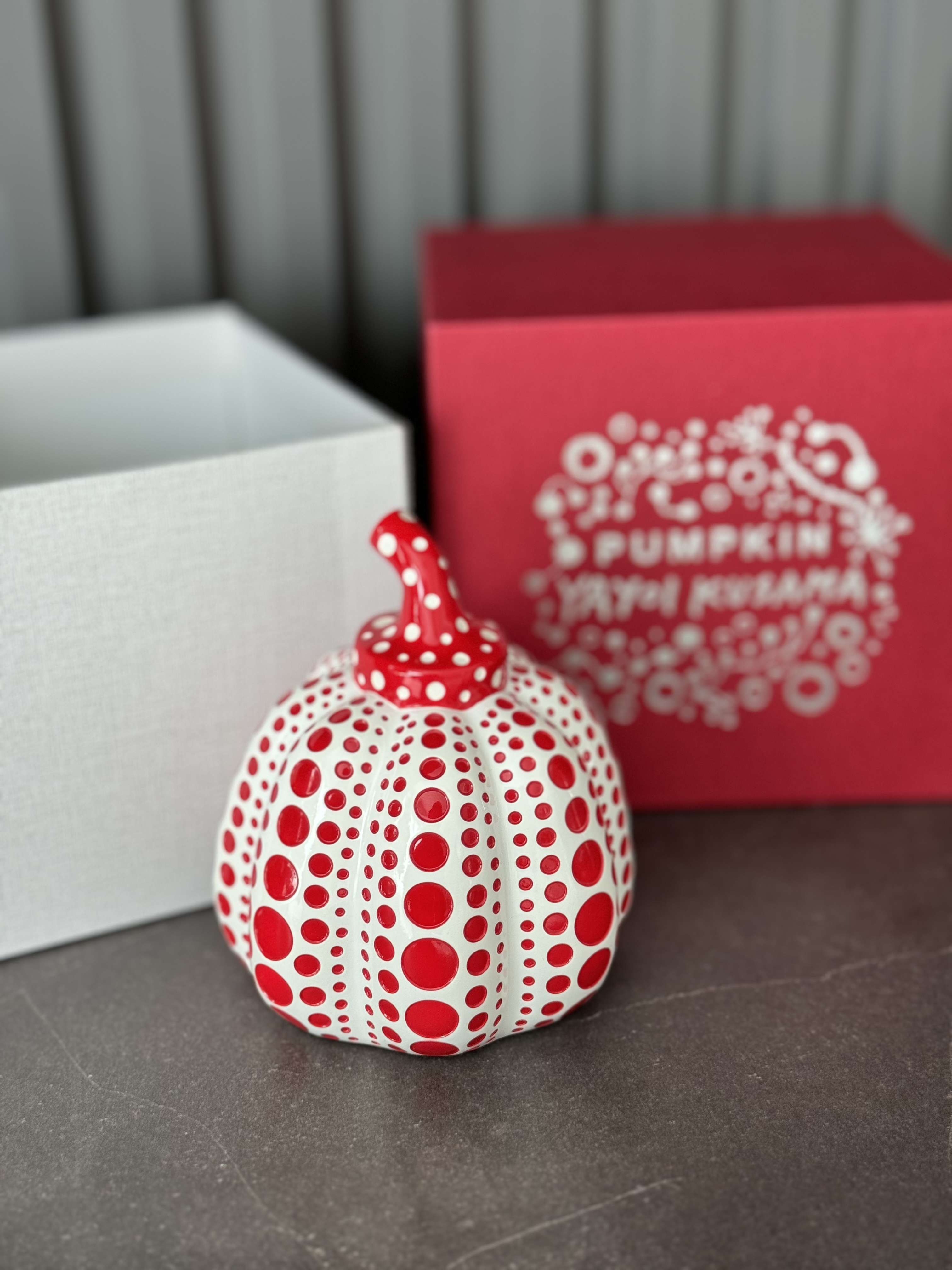 草間彌生 紅色南瓜藝術擺設 -T