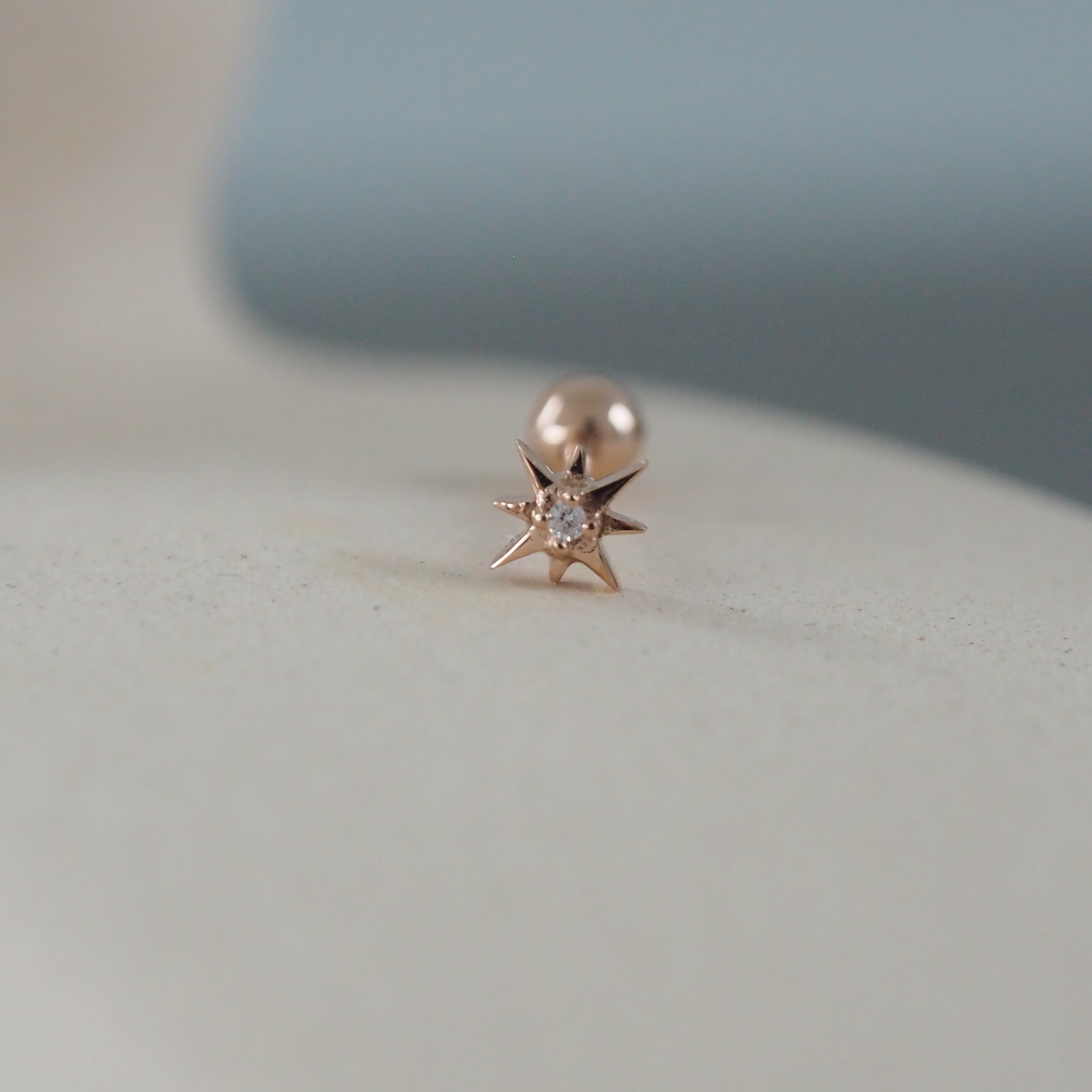 14k小星芒真鑽轉珠耳環