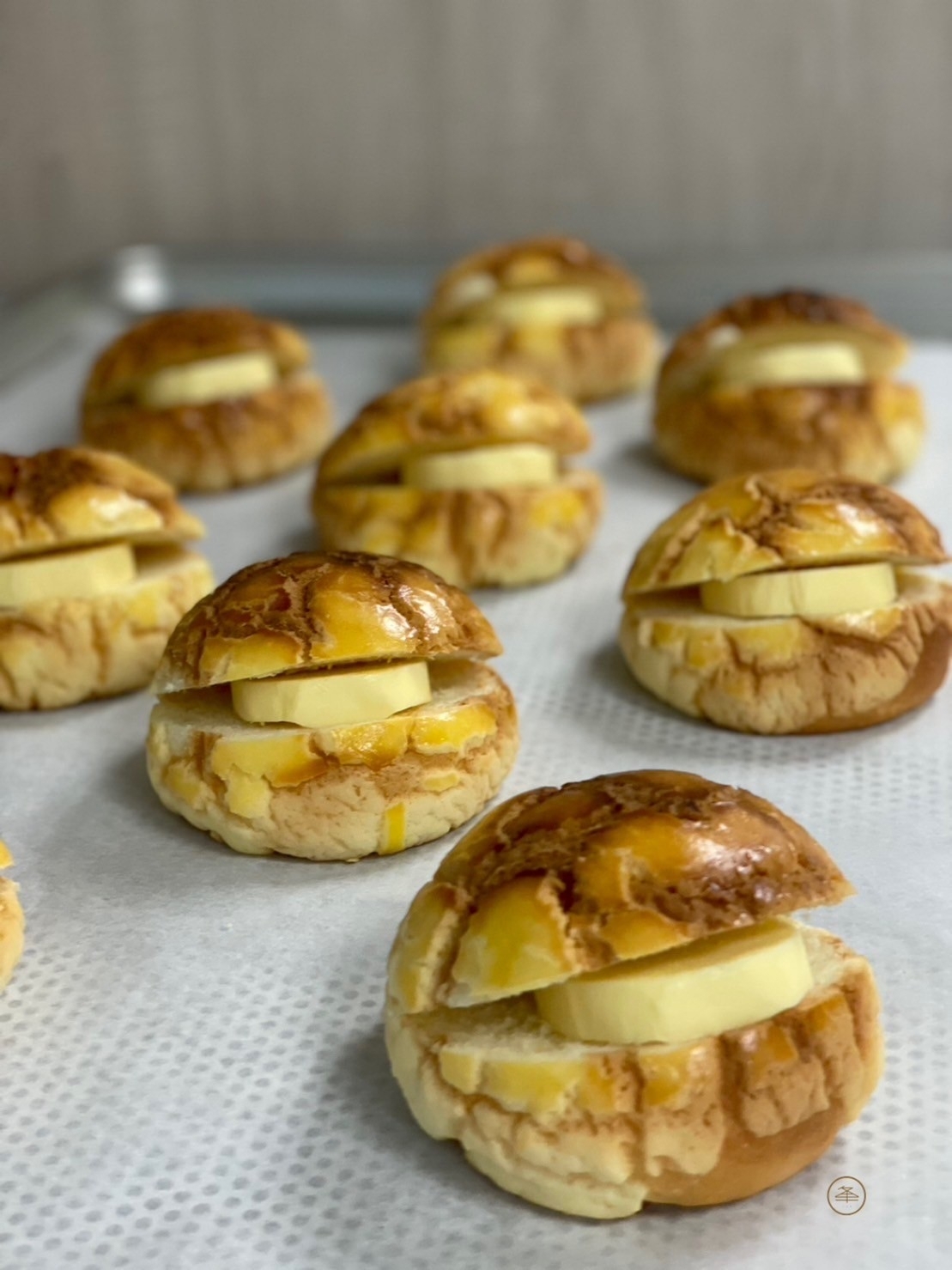 旭夆：菠蘿麵包 系列 (第4班)