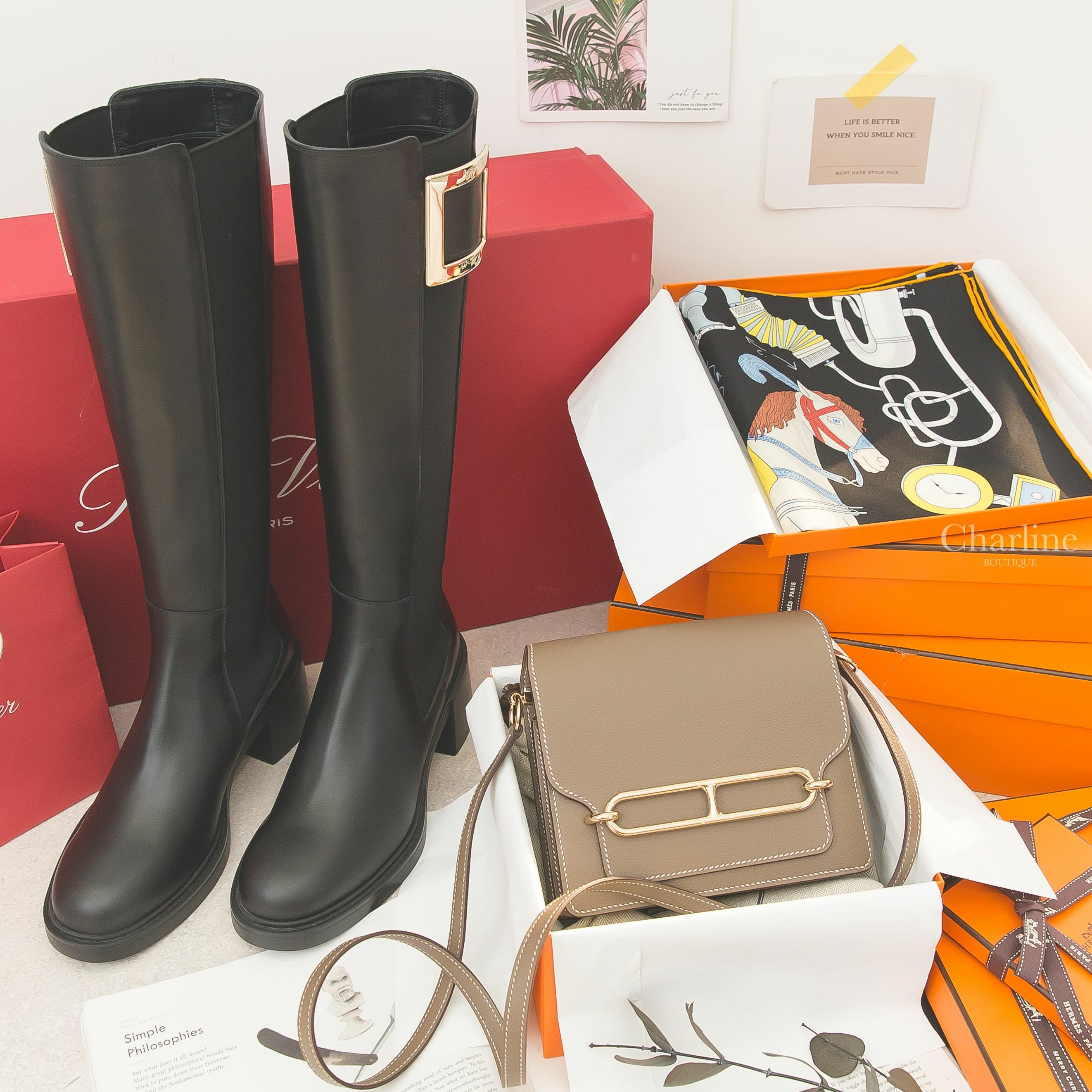 Hermès Roulis B刻大象灰金釦肩背包,黑色/紅色/彩色雙人茶會真絲方巾,Roger Vivier黑色金色方釦皮革粗跟長靴-Charline Boutique 精品代購