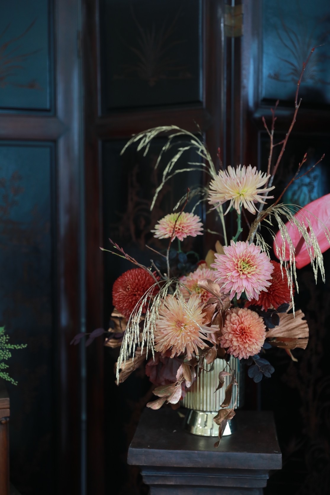 胭菊．龍躍