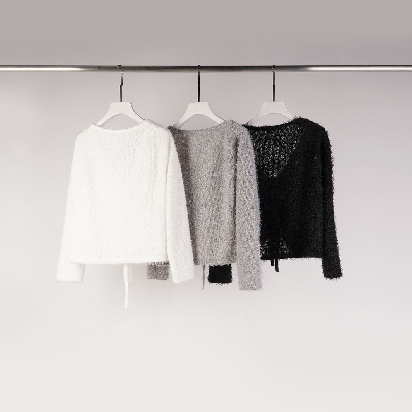 質感V領抽繩毛毛上衣 | 3色