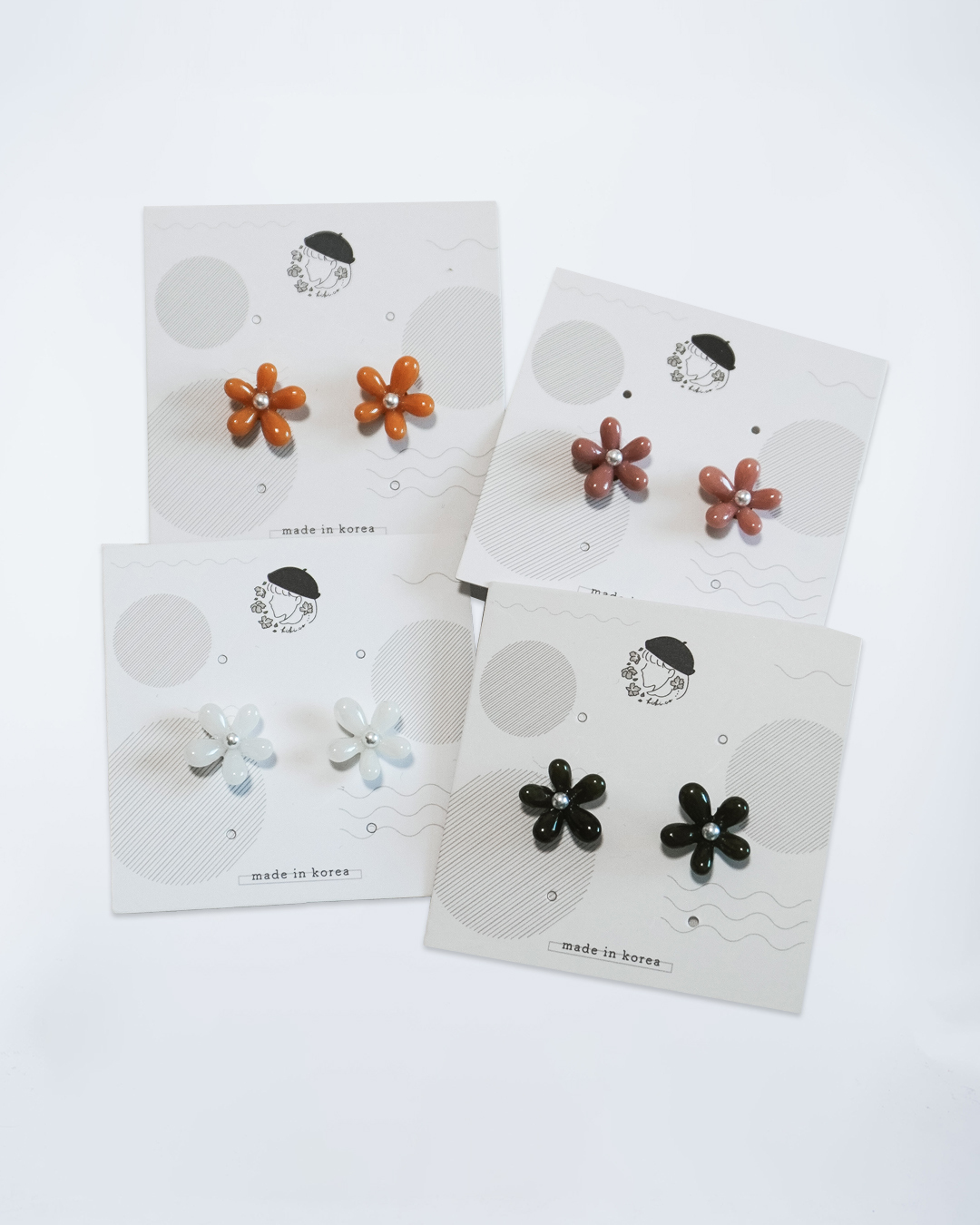 彩色珍珠花朵耳環