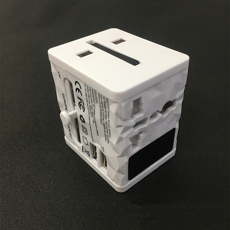 萬國通用旅行轉接頭