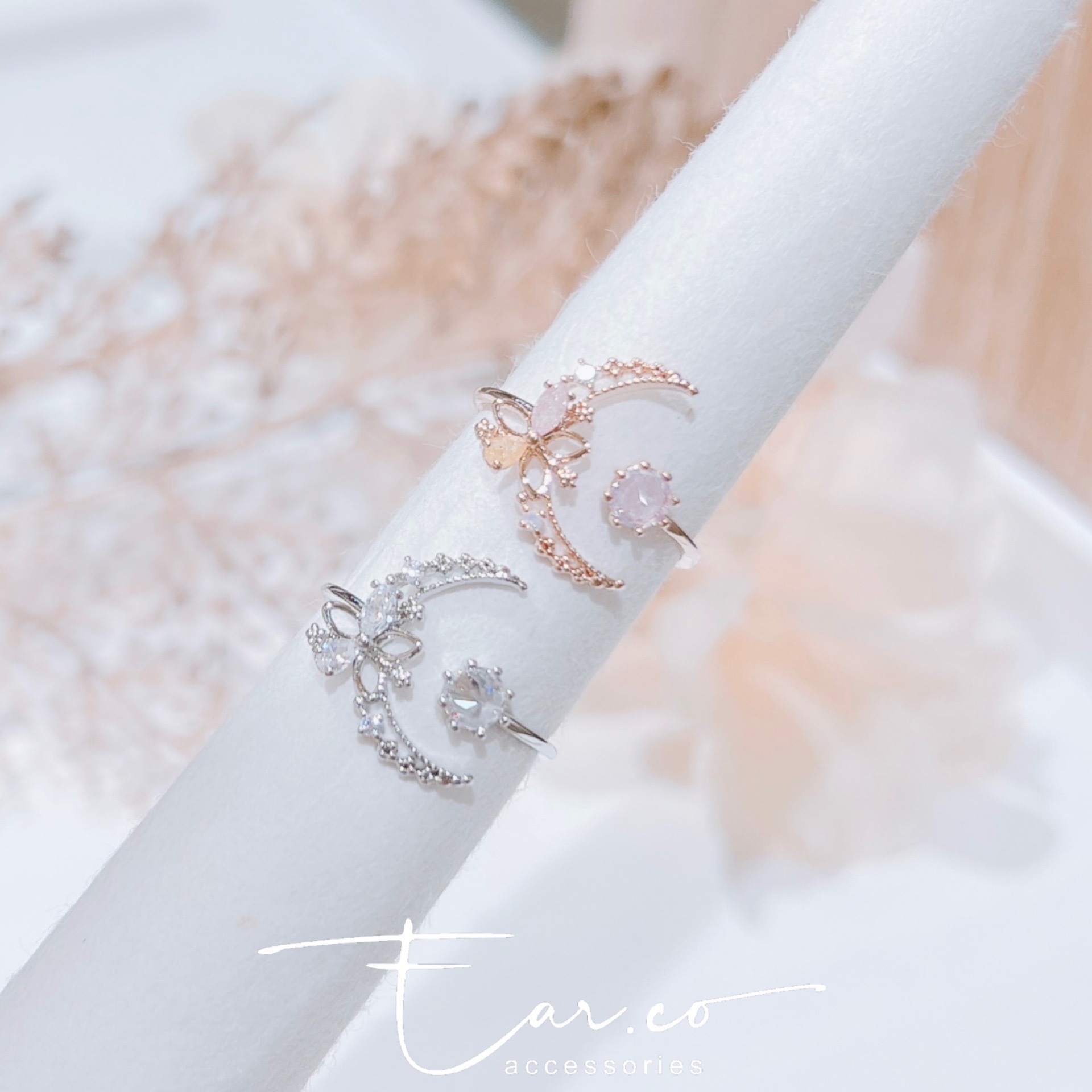 褸空月亮小花水晶戒指 #E298