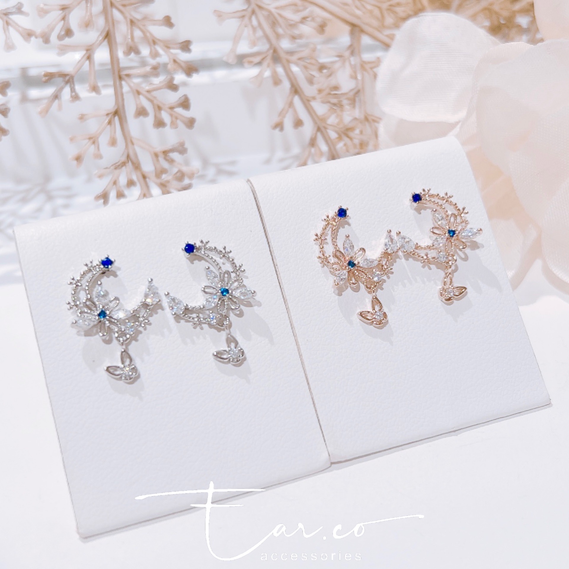 藍色小花月亮垂釣小蝴蝶 #E291