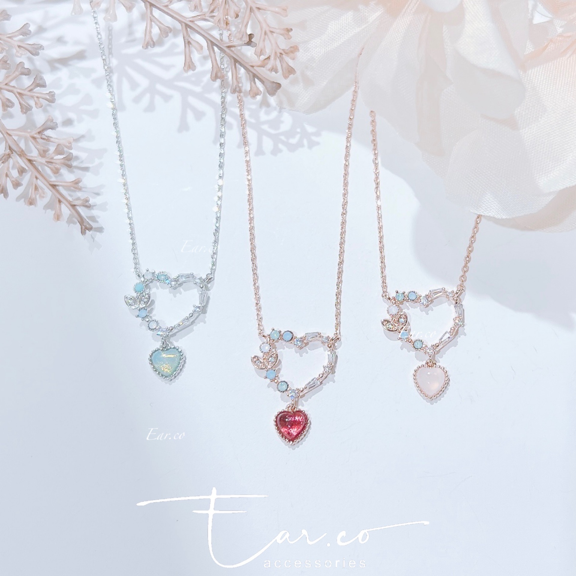 小草苗愛心花圈垂釣蛋白石頸鏈