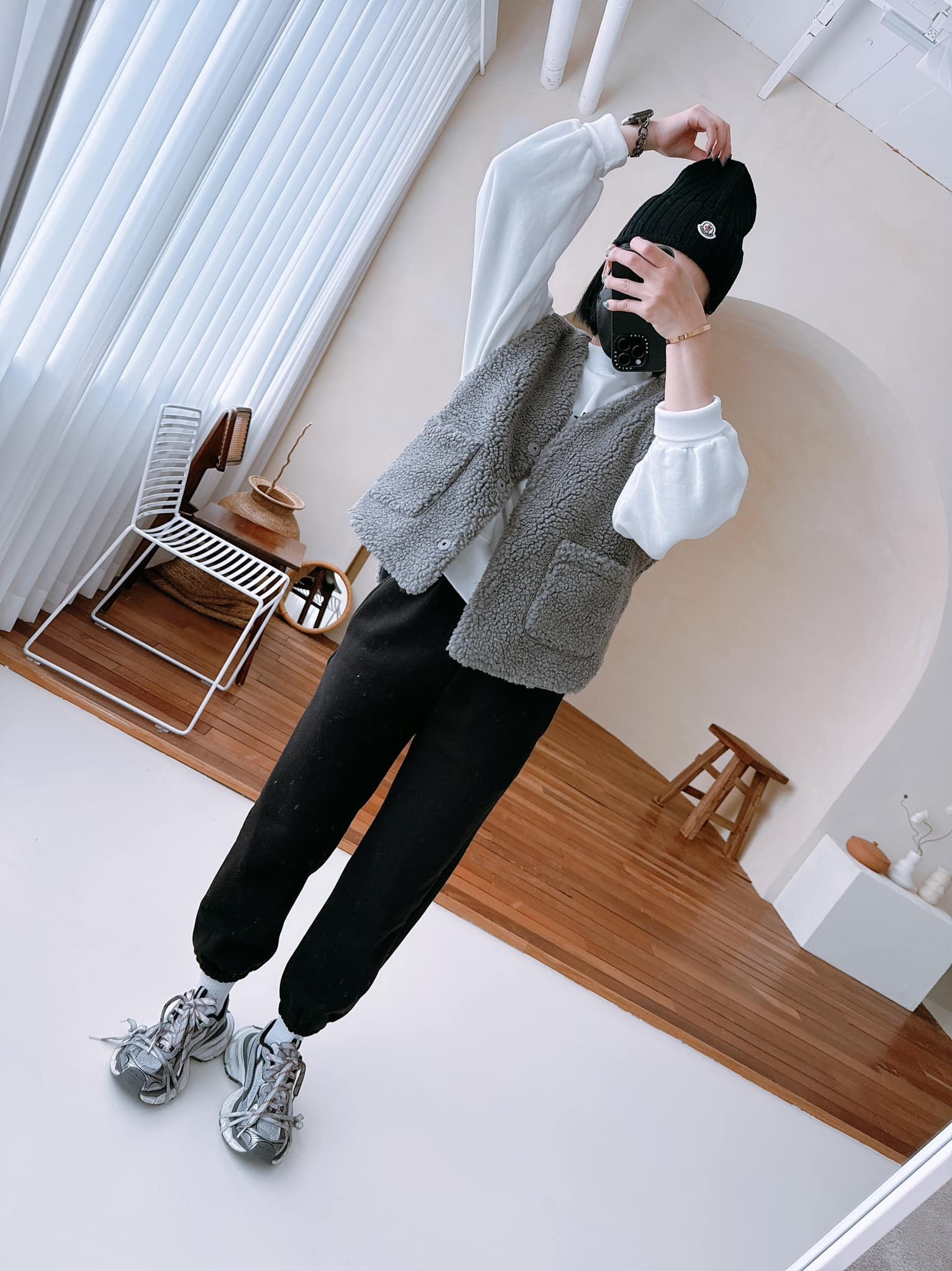 球球羊羔毛背心