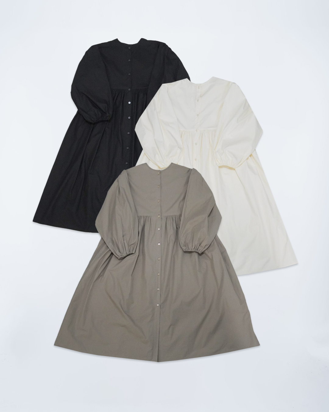 圓領泡袖全開胸兩面穿洋裝