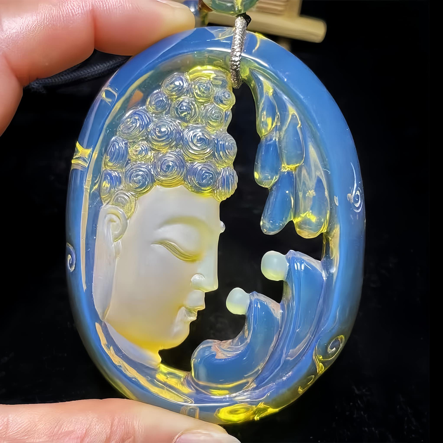 (已結緣)收藏款3A天然緬甸金藍色琥珀立體見佛悟道掛牌