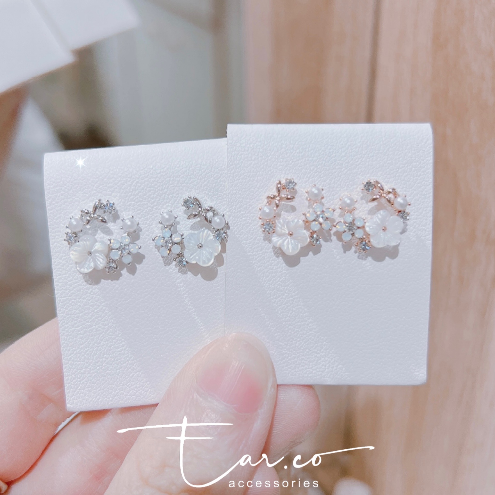 小蝴蝶貝殼花珍珠小花圈 #E252