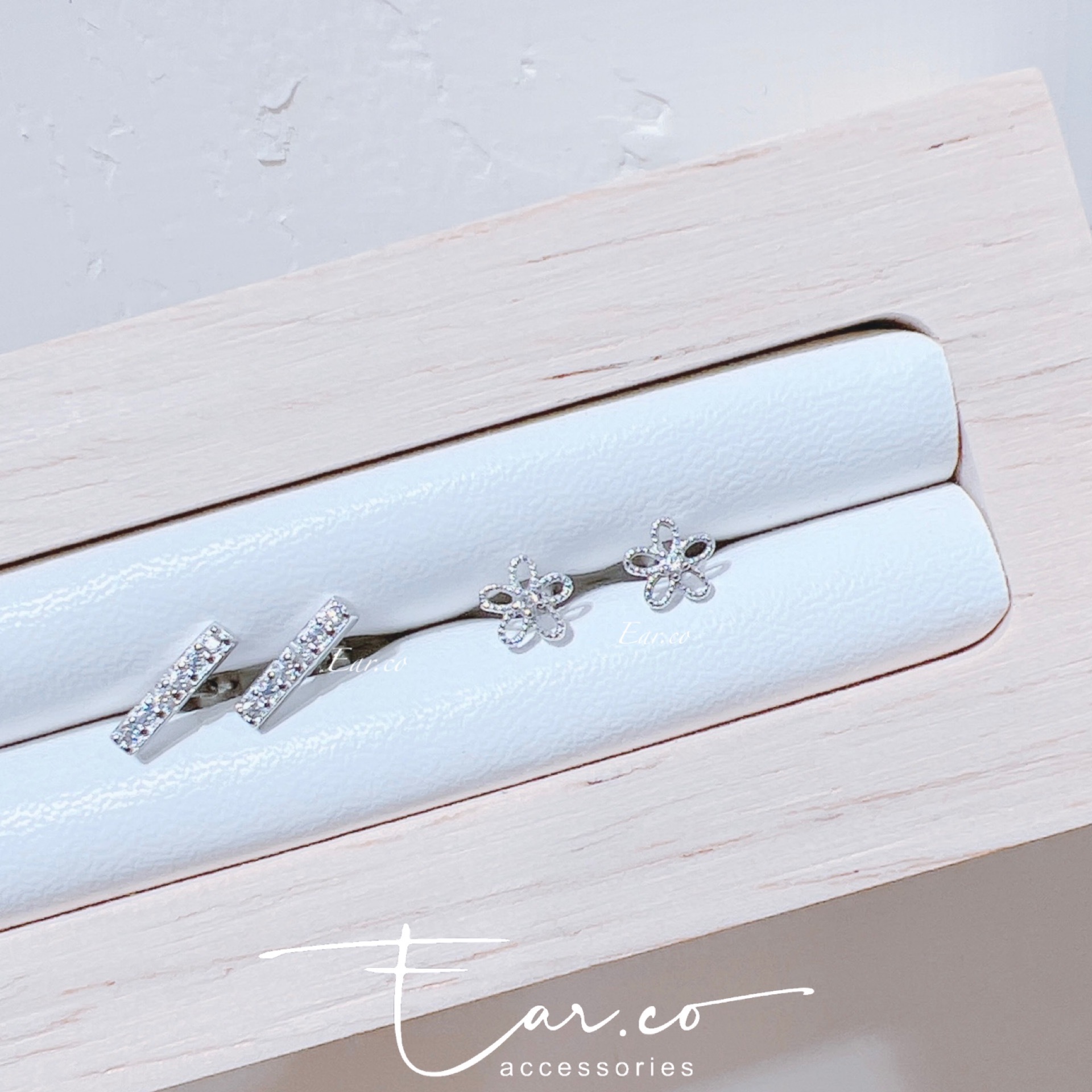 閃石一字排/褸空閃石小花花純銀耳珠/耳骨釘 [一對] #P027