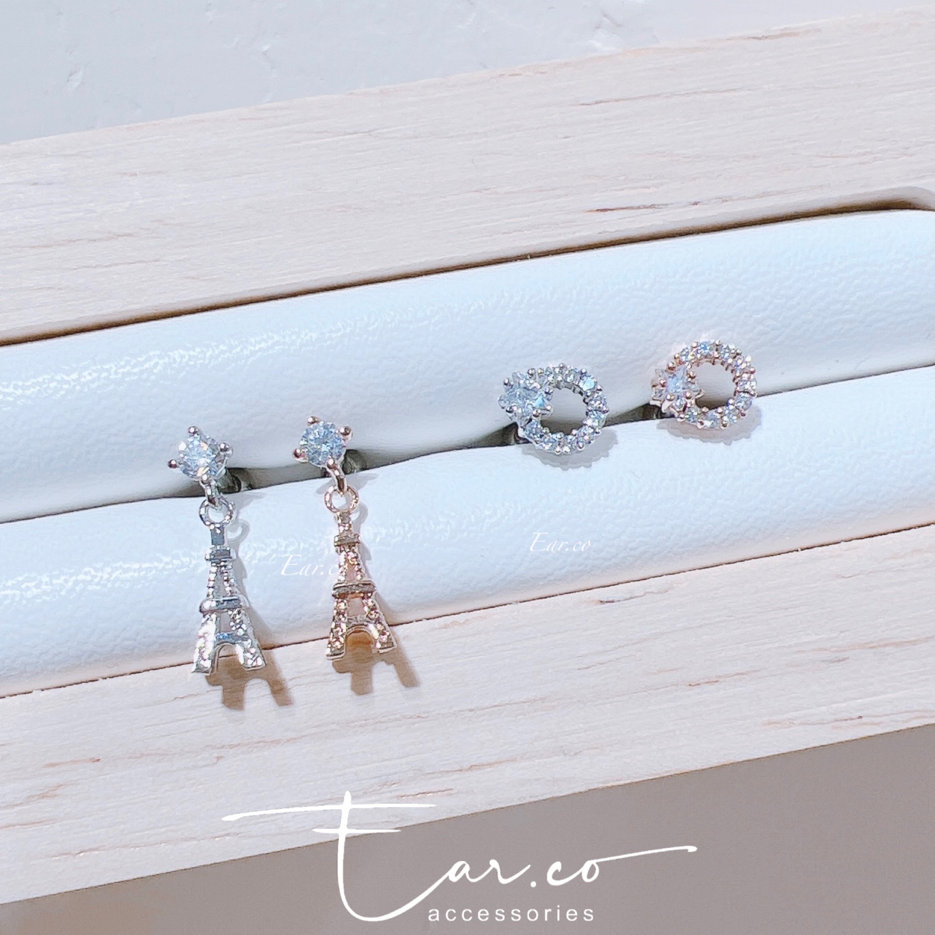 巴黎鐵塔/閃石星星圈耳骨釘 [單支] #P026