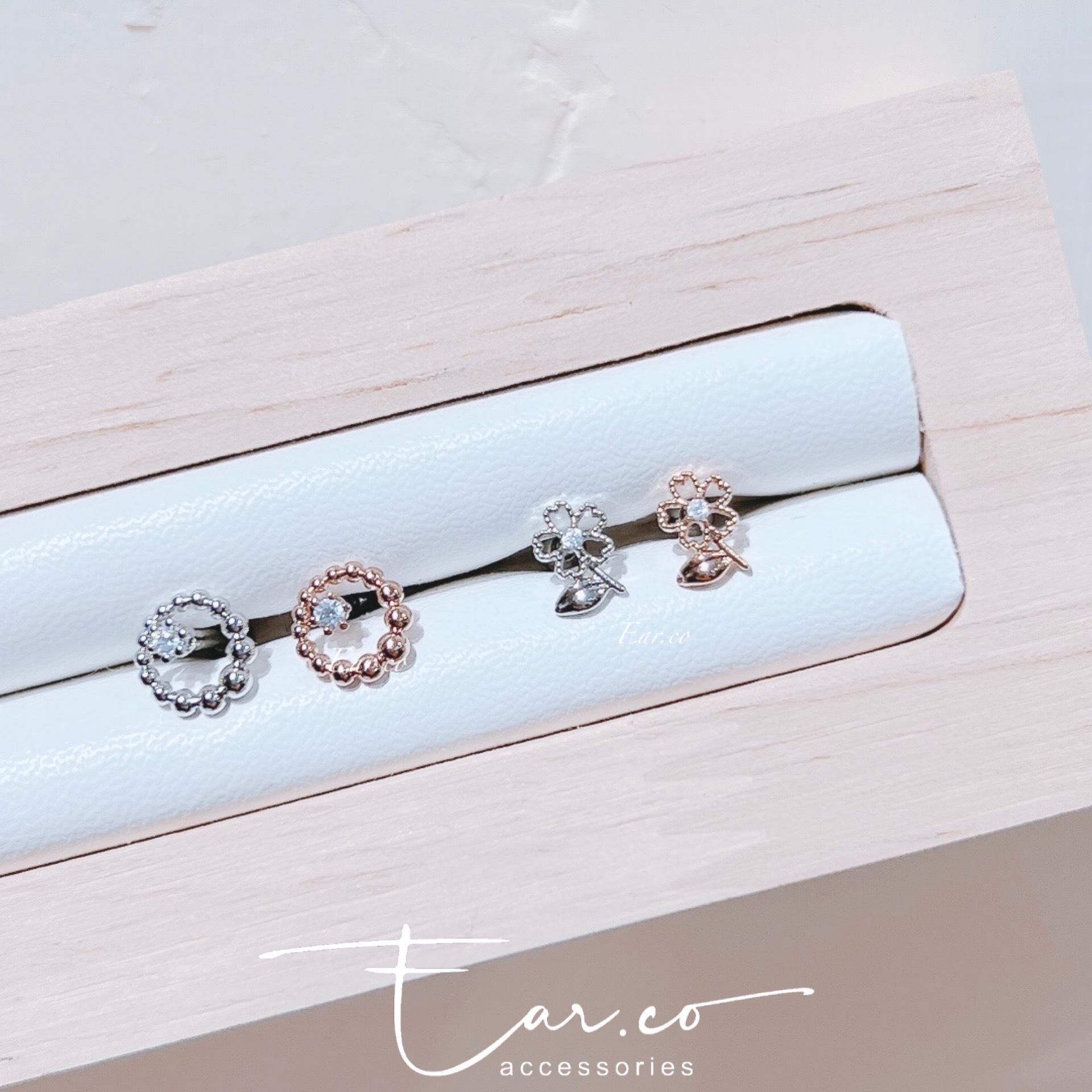 波波圈拼閃石/閃石葉子花花耳骨釘 [單支] #P023