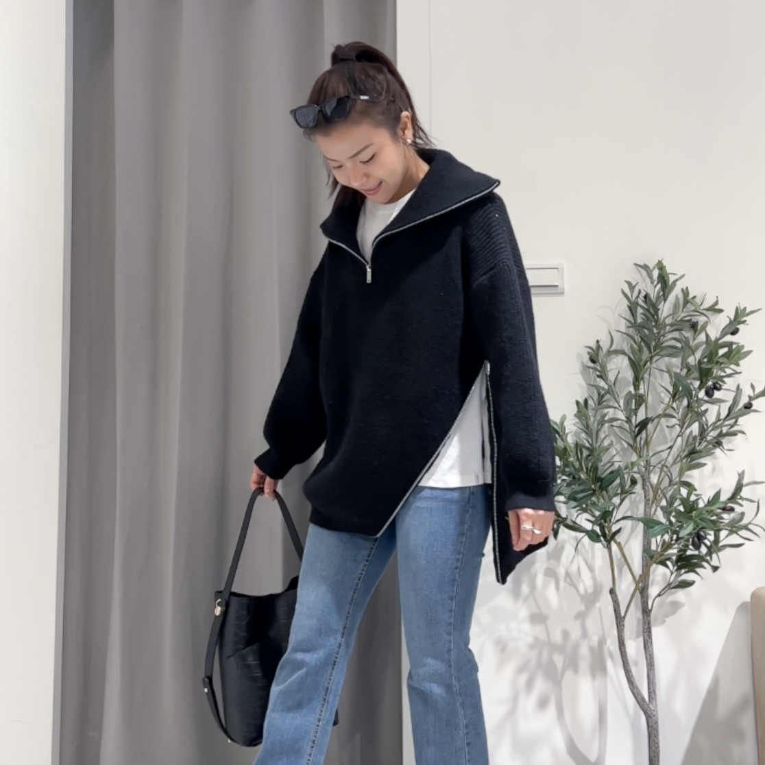 N32大翻領側拉鍊針織中長洋(黑/架上陳列)