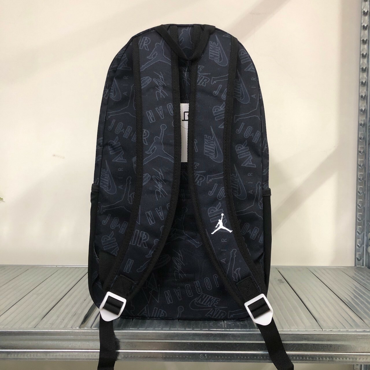 Nike Air Jordan 經典小飛人肩後背包 JD2413006AD