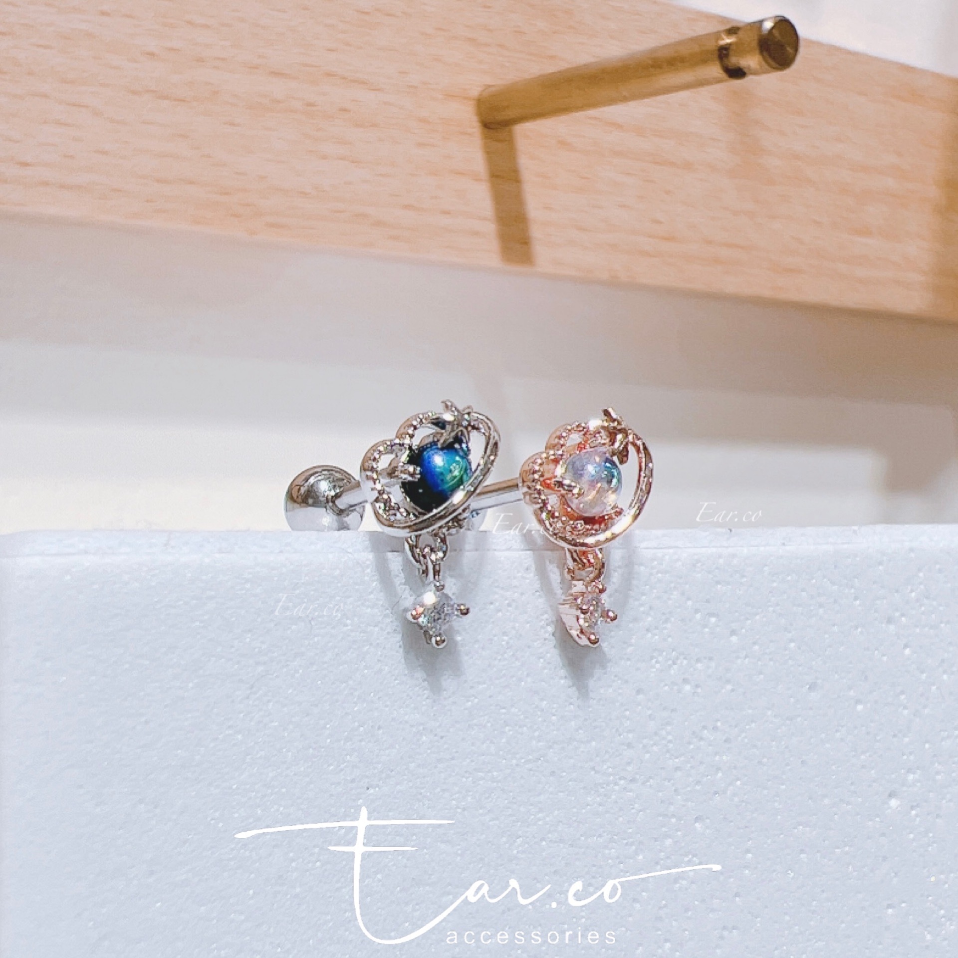 立體愛心星球垂釣耳珠/耳骨釘 [單支] #P022