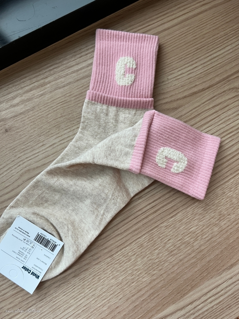 正韓撞色C拼接設計襪 (粉)