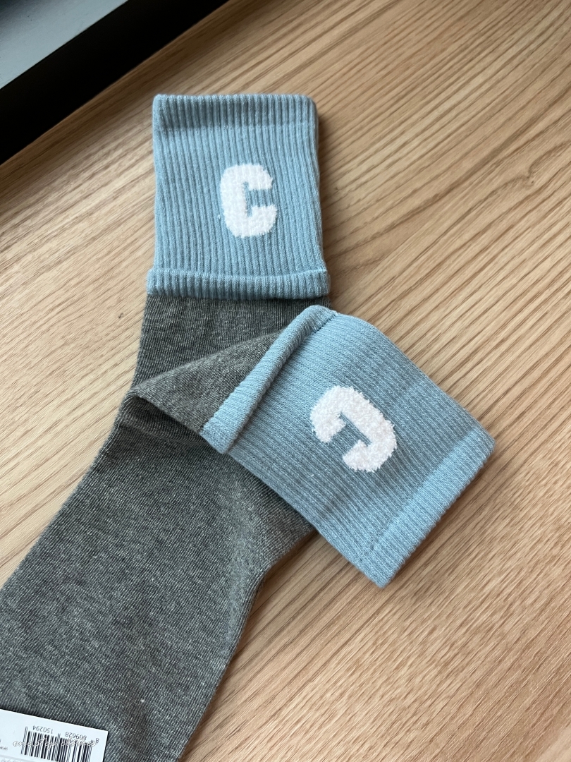 正韓撞色C拼接設計襪 (藍)
