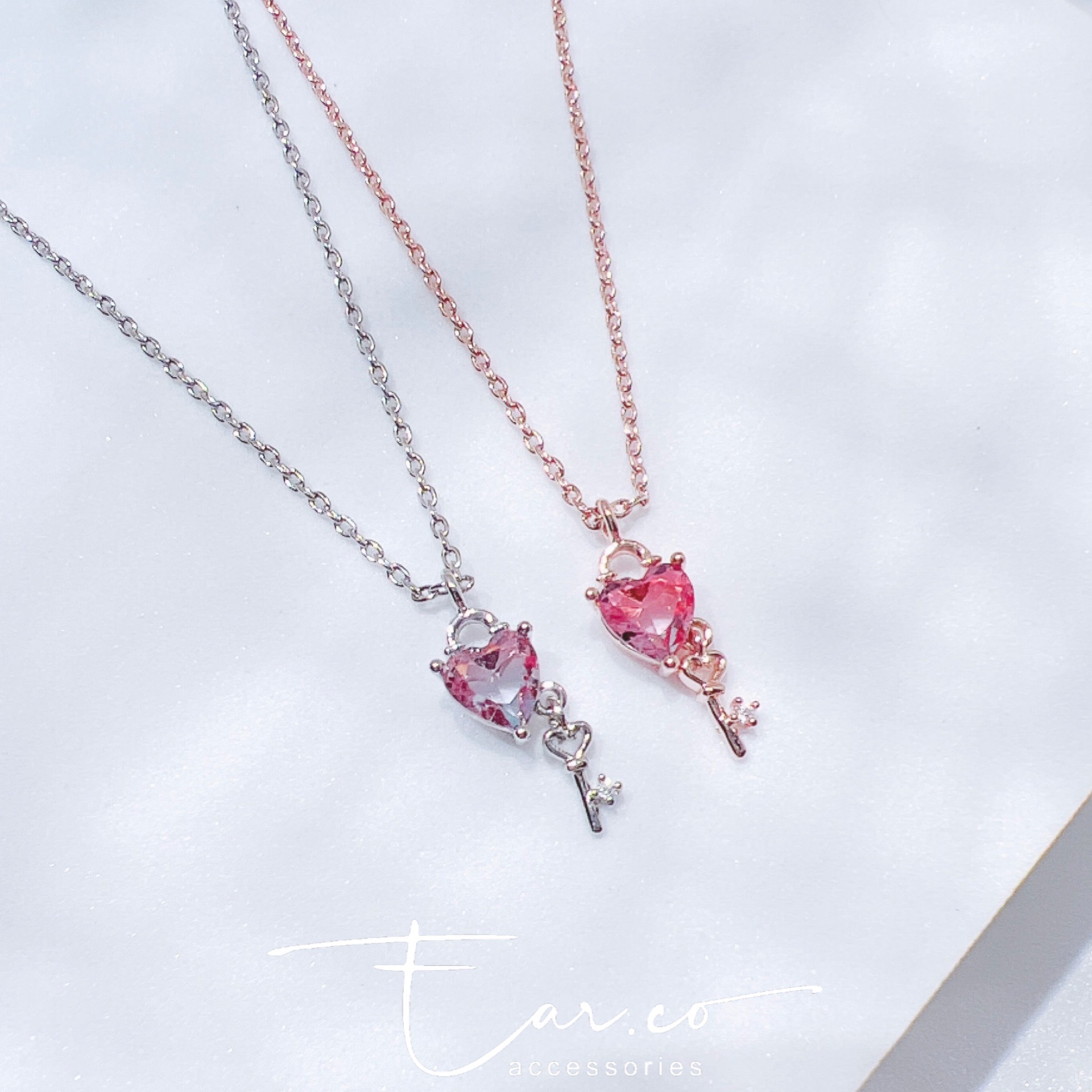 愛心小水晶拼小鎖匙頸鏈 #H30