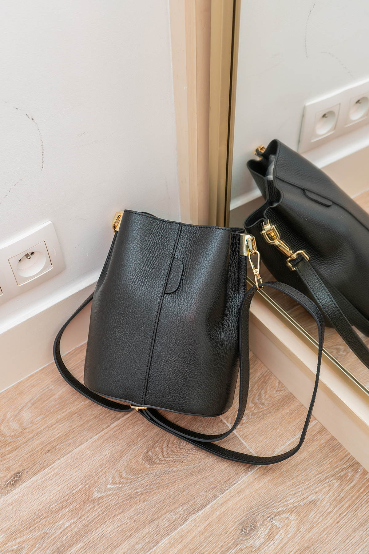 Cherry Paris Leather Lilwenn 4090 Noir 黑色