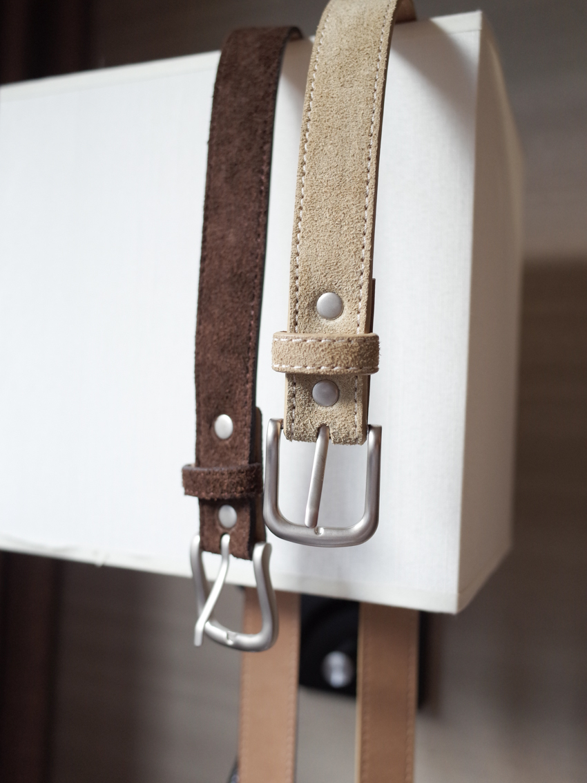 faux suede matte silver buckle belt