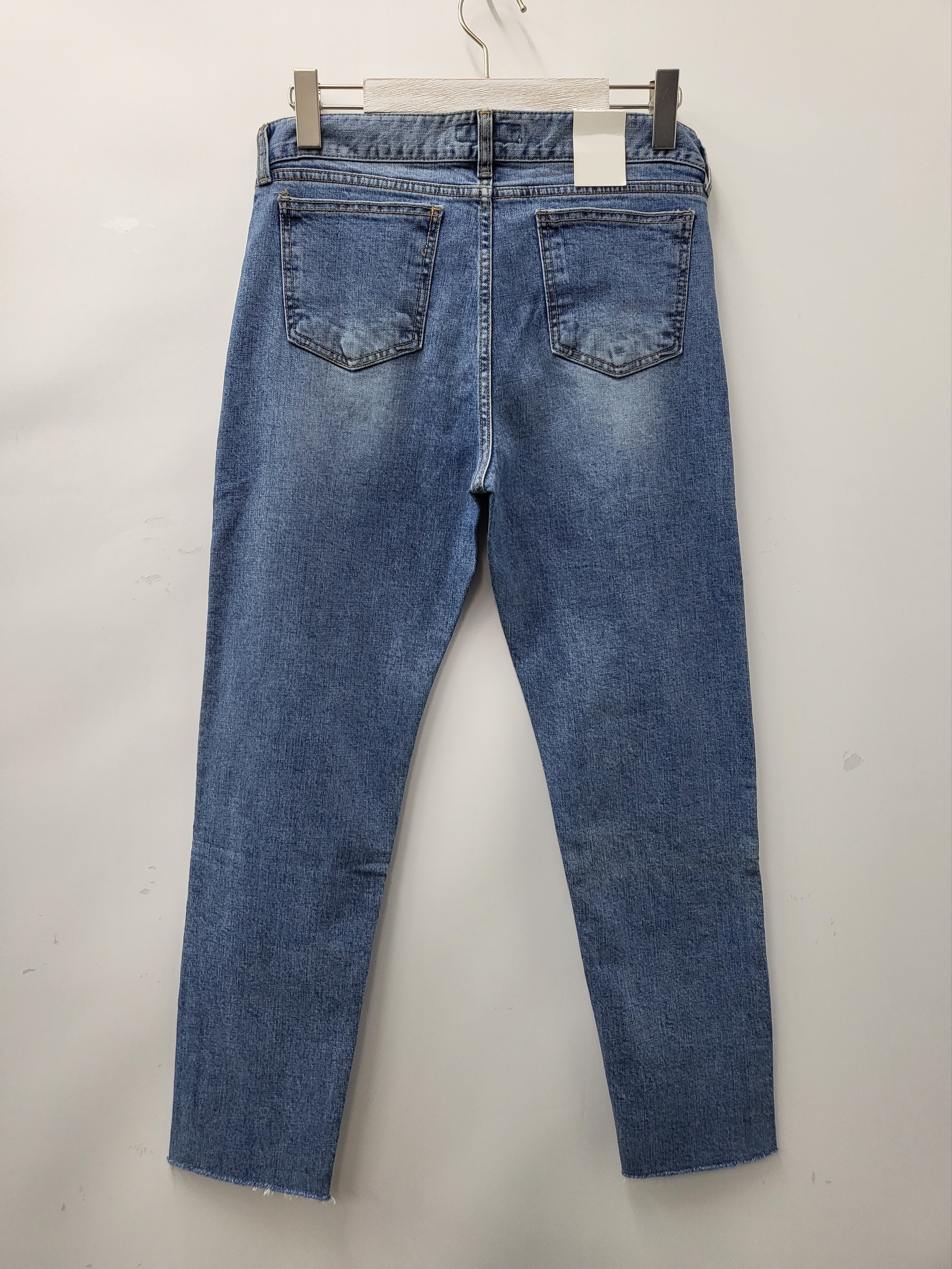 洗水修身牛仔褲 J713