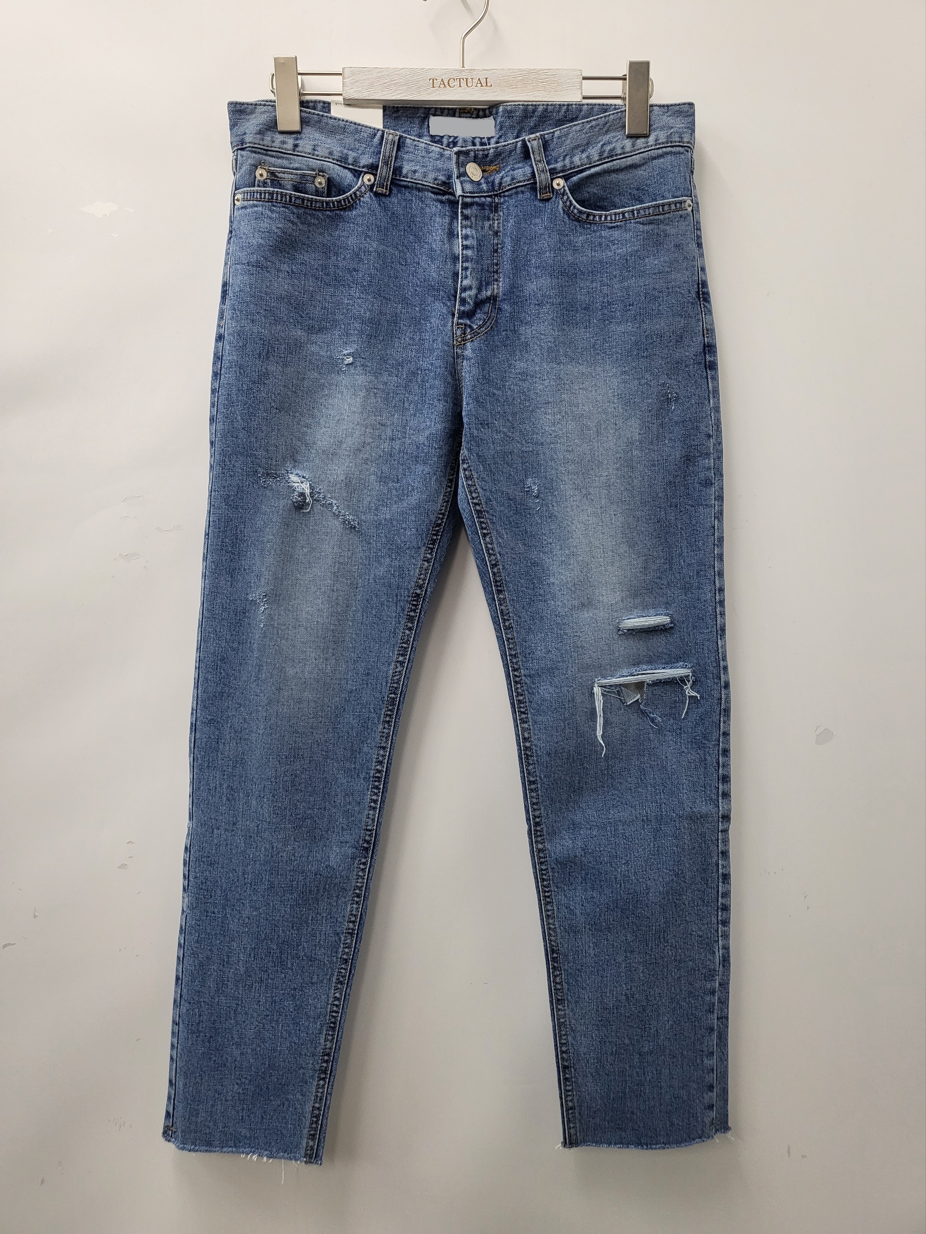 洗水修身牛仔褲 J713