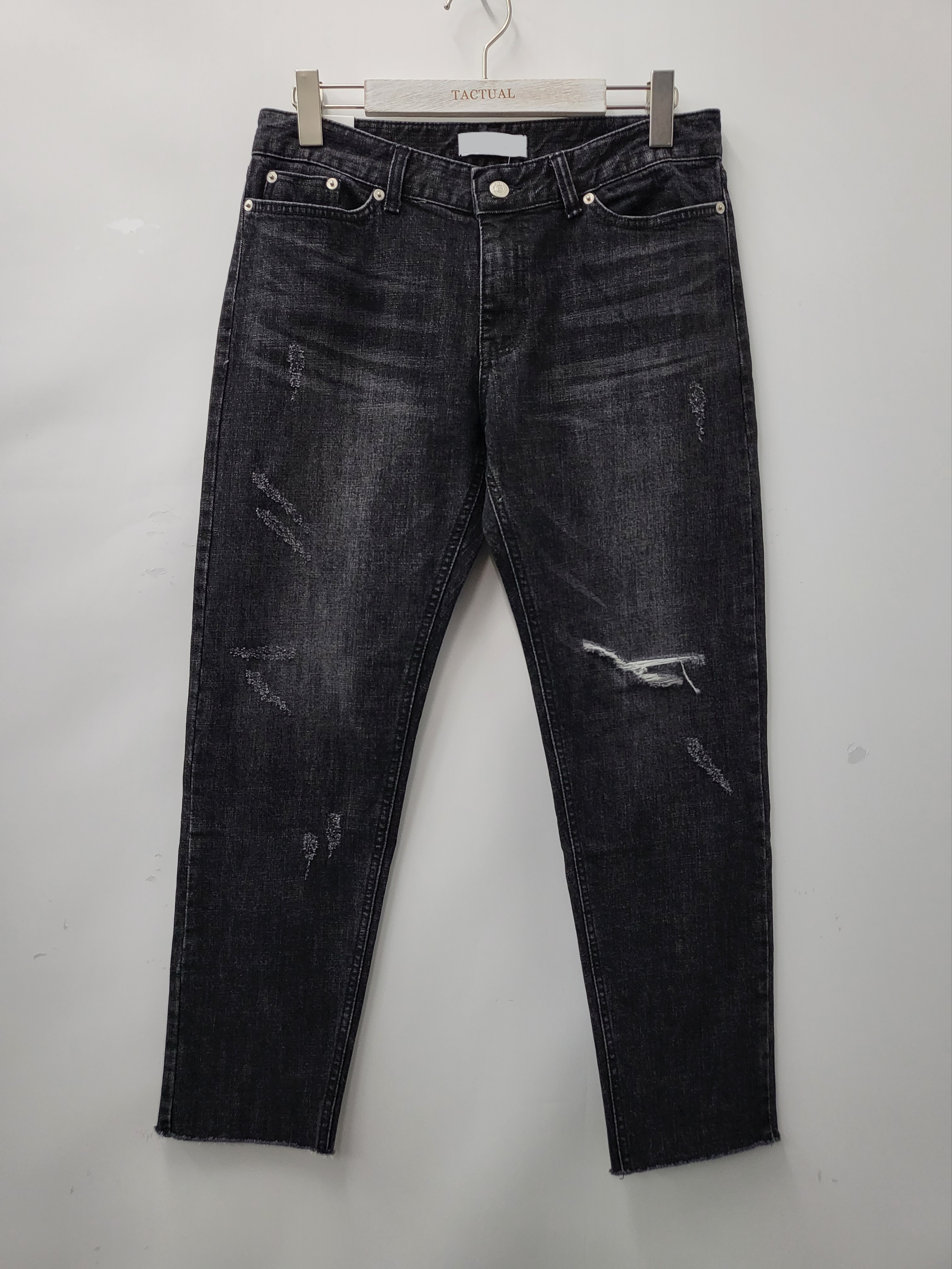 洗水修身牛仔褲 J715