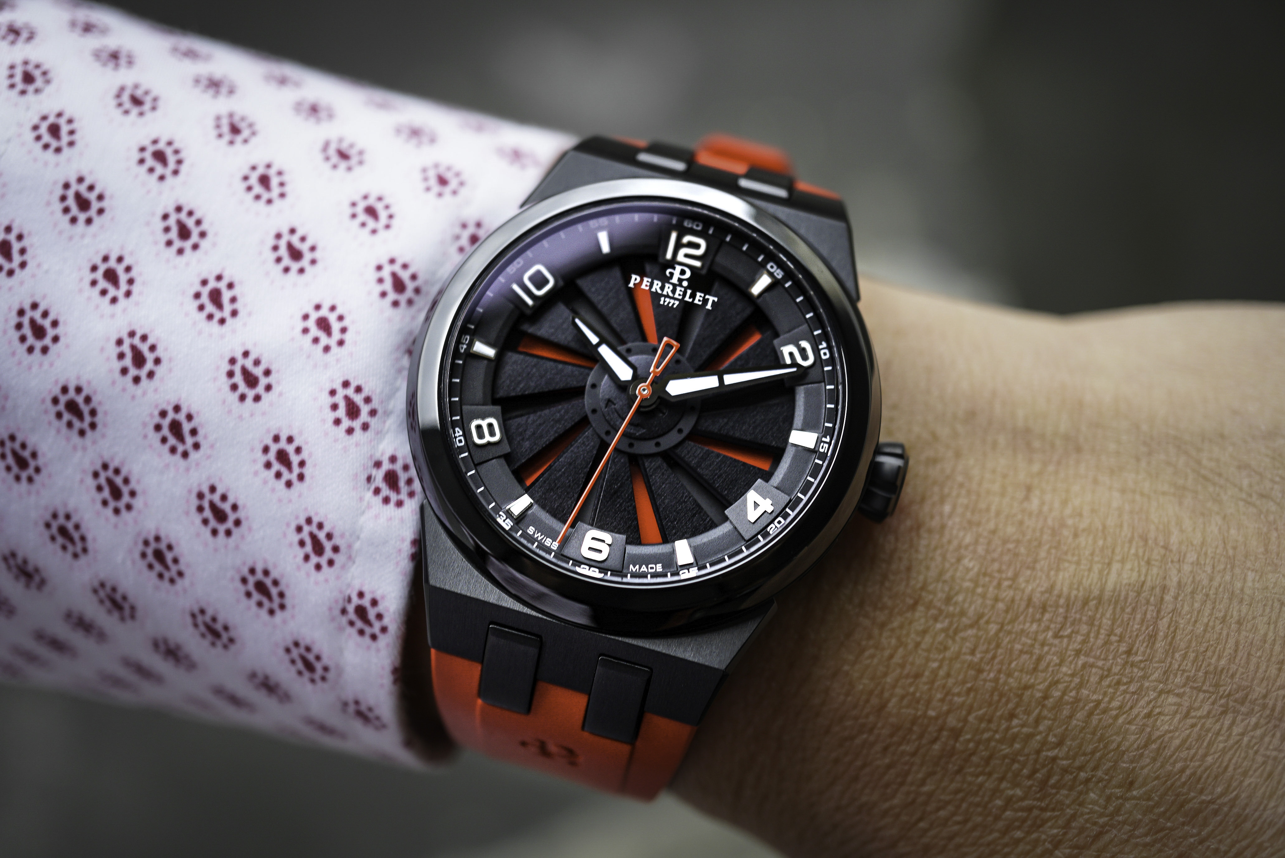 旋風系列 ｜TURBINE 41 TITANIUM RED