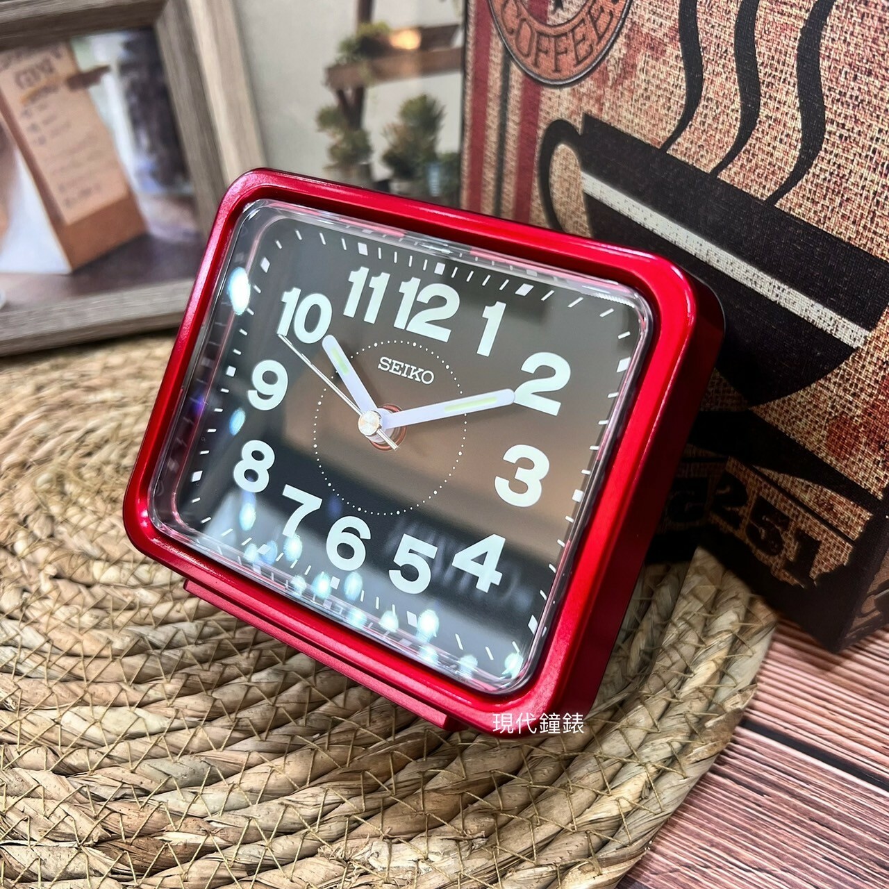 【SEIKO 精工】寧靜夜晚靜音夜光鬧鐘 QHK062R 11cm 現代鐘錶