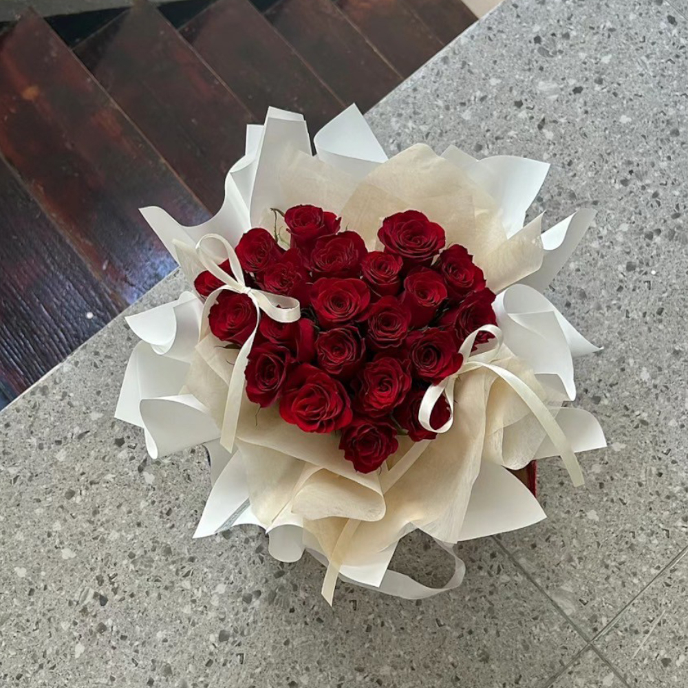 芭蕾風愛心玫瑰花束（20朵）/ 永生玫瑰花花束