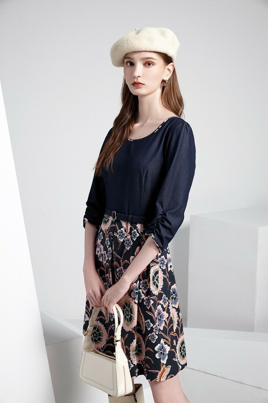 時尚個性七分袖拼接復古印花褶裙修身洋裝T6502
