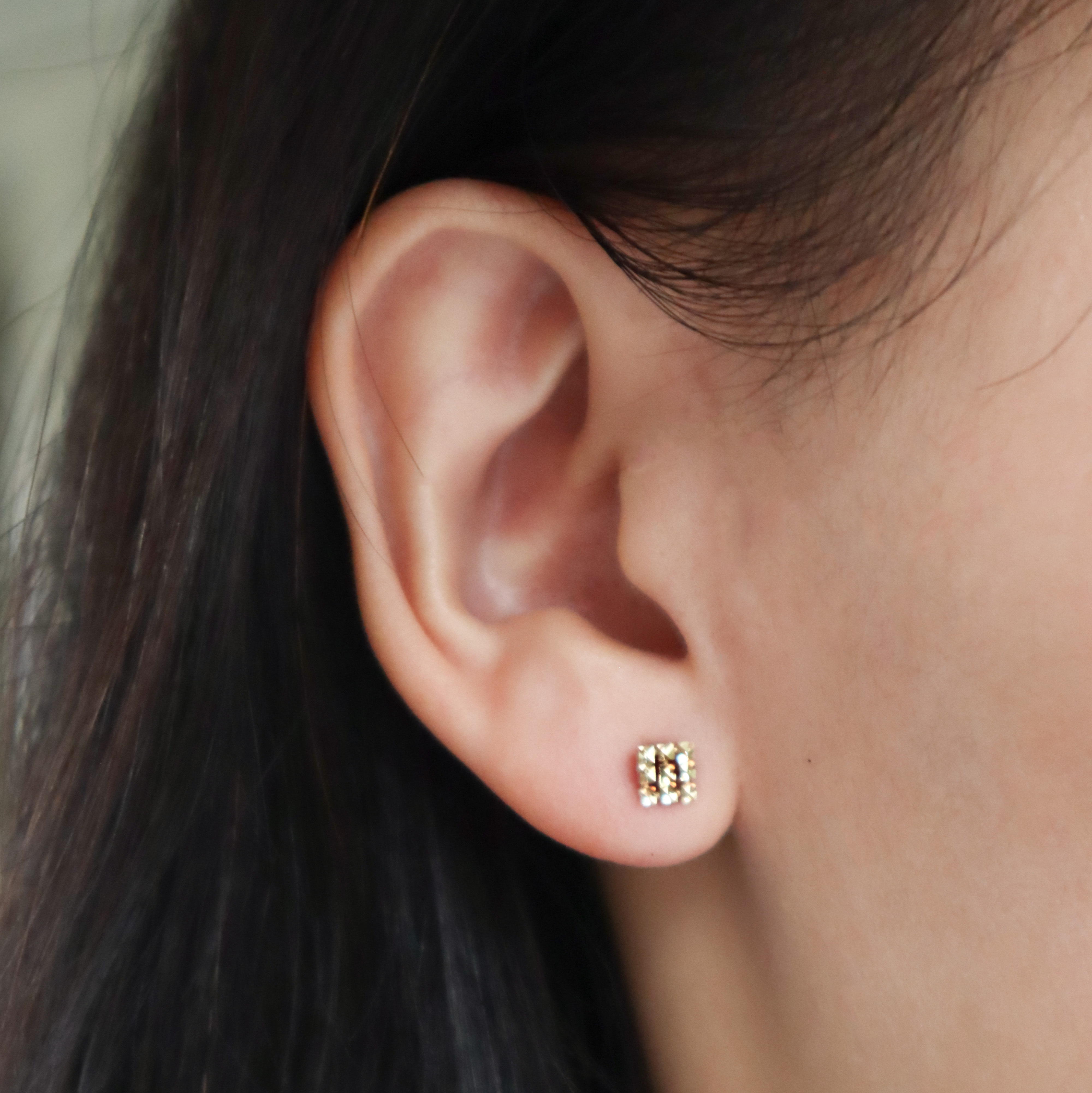 10K/切紋方形耳環