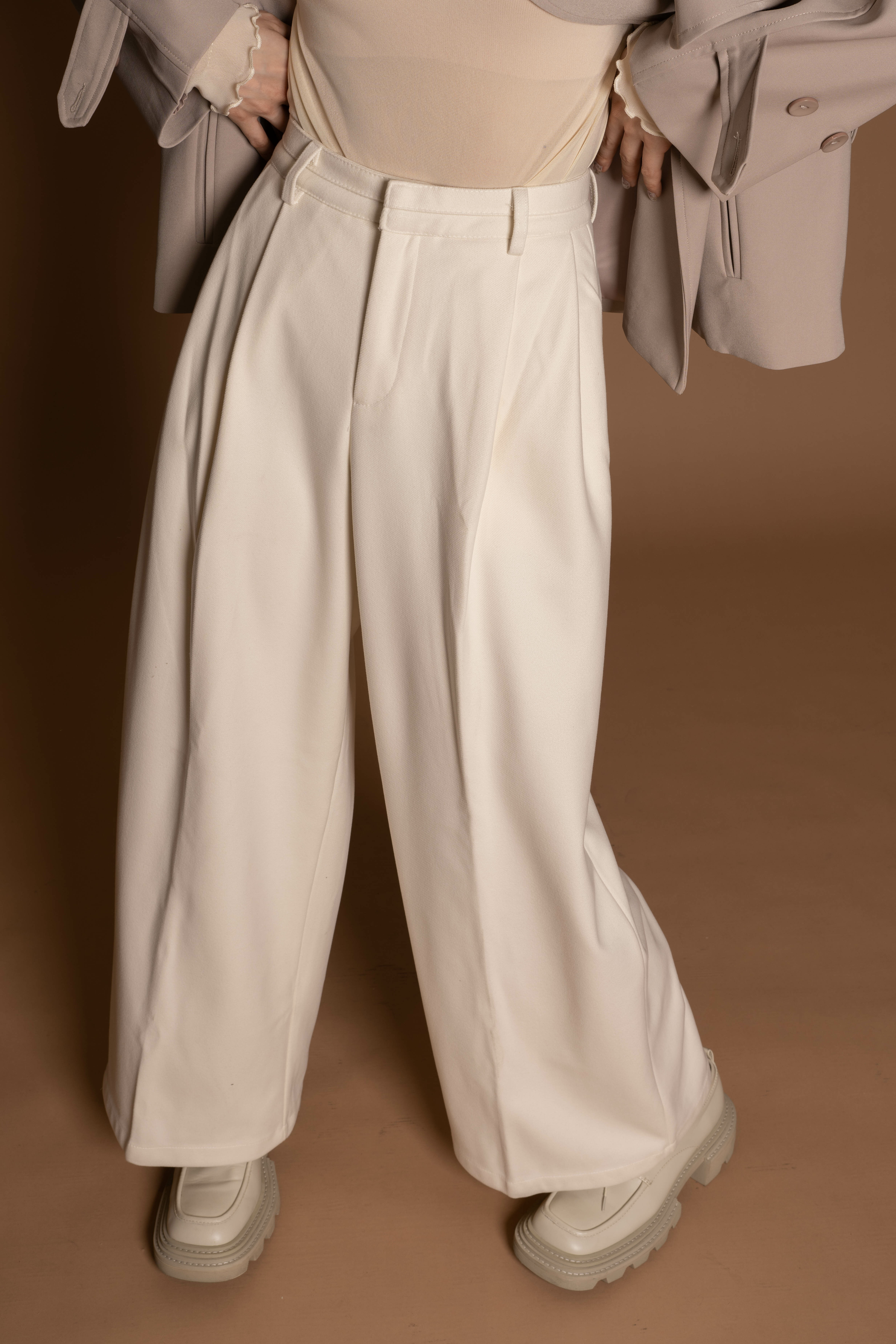 舒服呢料超級高腰長腿寬褲/3色3碼/不會透視乳白