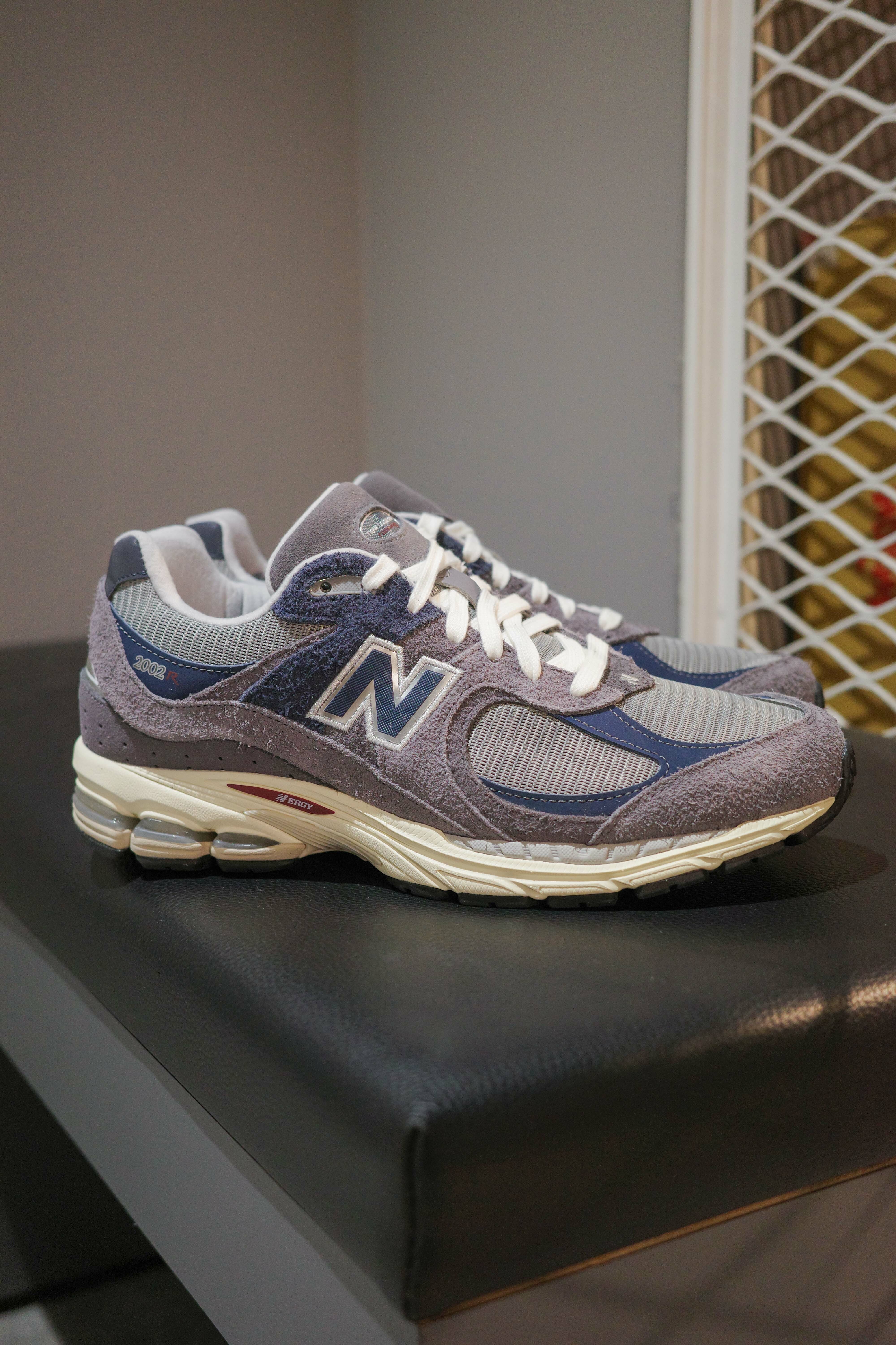 New Balance m2002rel 灰藍色_奶油底