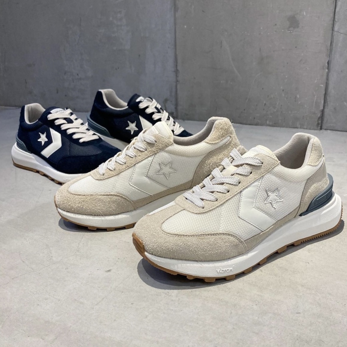 converse 日本製復古箭頭小星星 2色