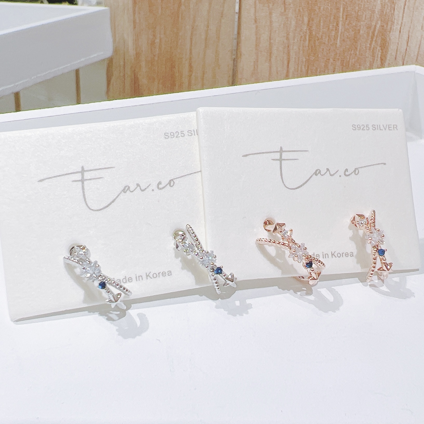 交叉星星藍色皓石半耳圈 #H24