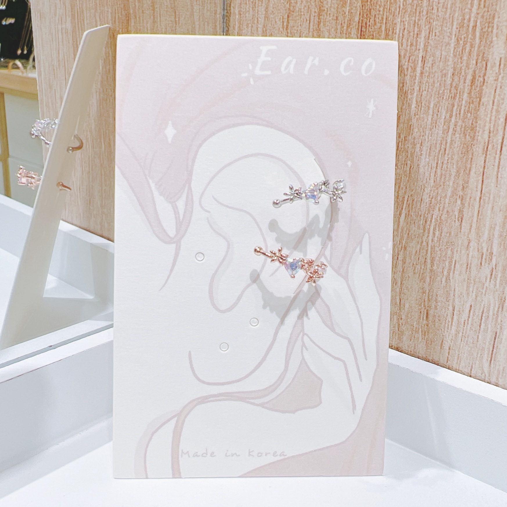 愛心水晶滿圈小花耳骨夾 [單支] #H3