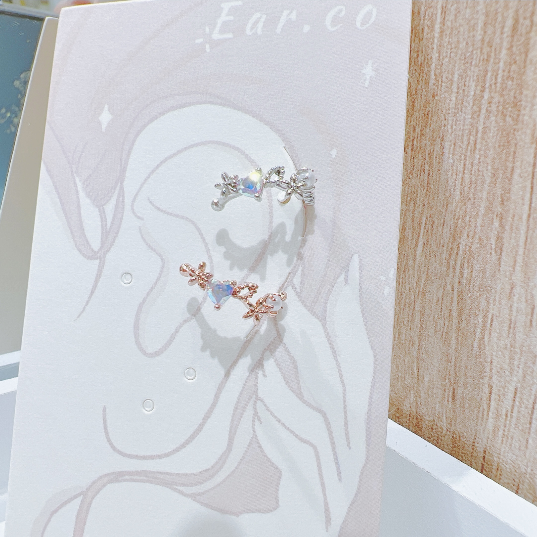 愛心水晶滿圈小花耳骨夾 [單支] #H3