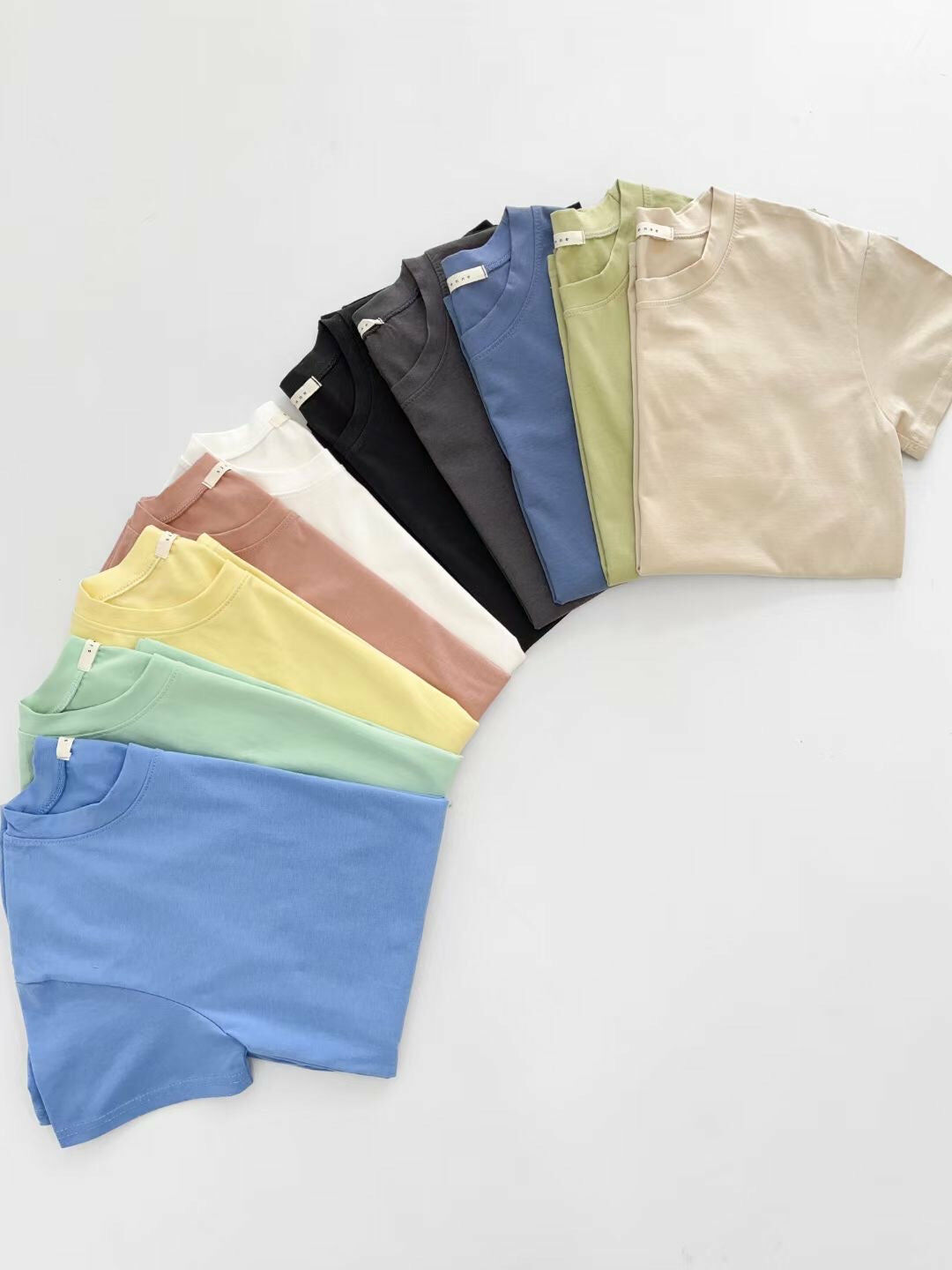 夏天必備軟綿綿Tee · 10色入