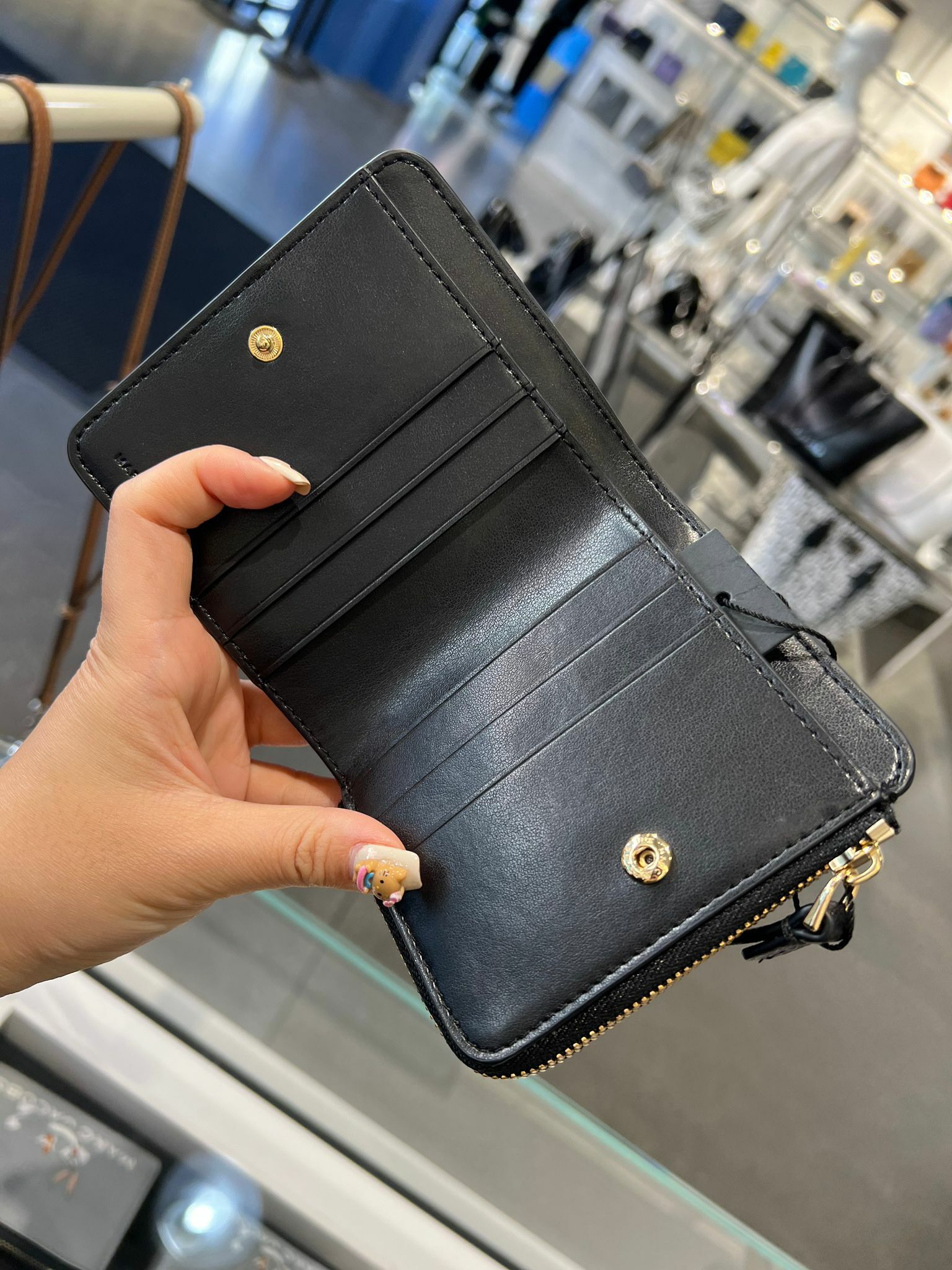 【預購】Marc Jacobs F0116005 白色Logo短銀包