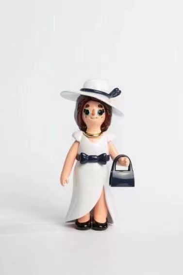 Cesar Piette The Modern Lady Limited Edition