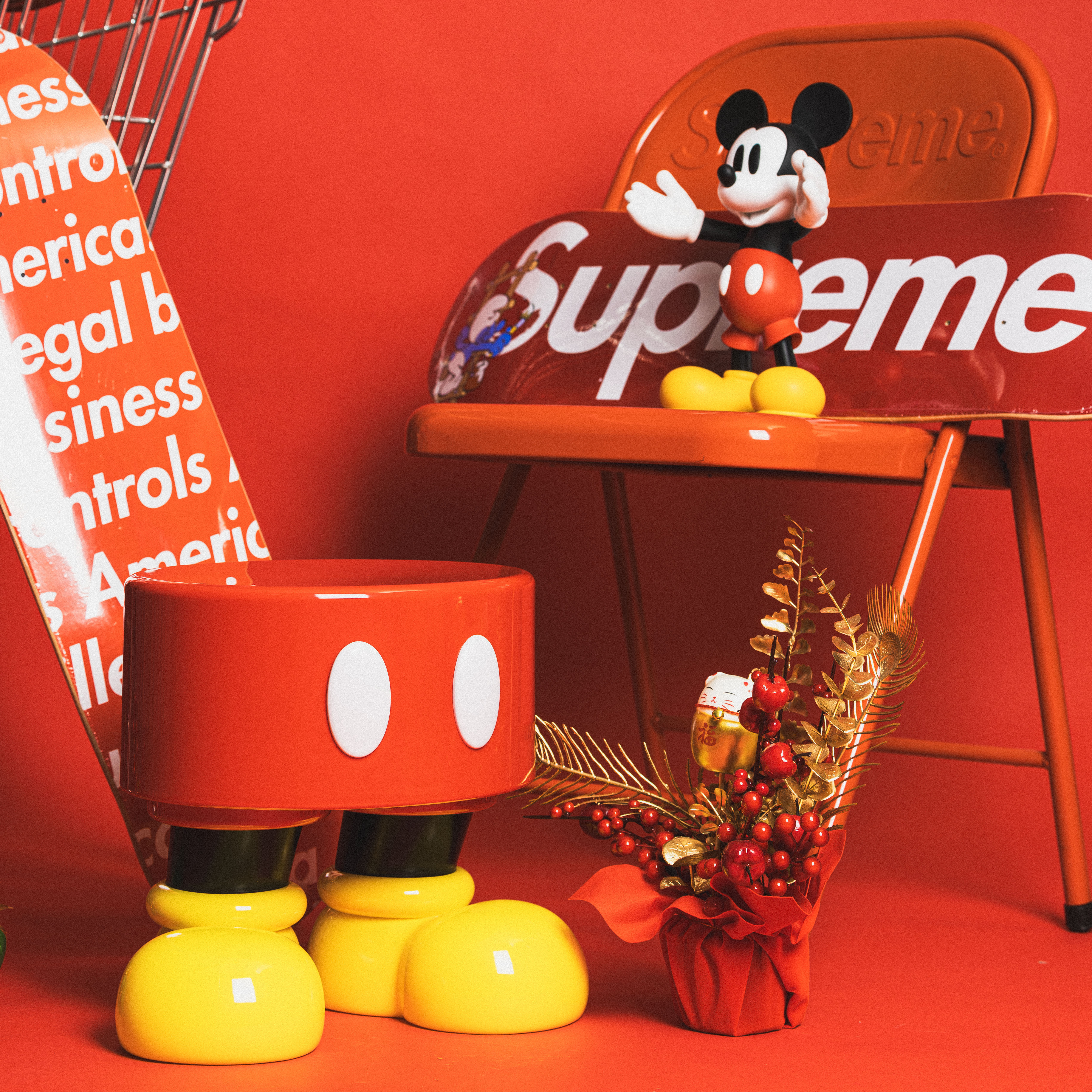 SUNDAY HOME X DISNEY MICKEY & FRIENDS 米奇小矮凳