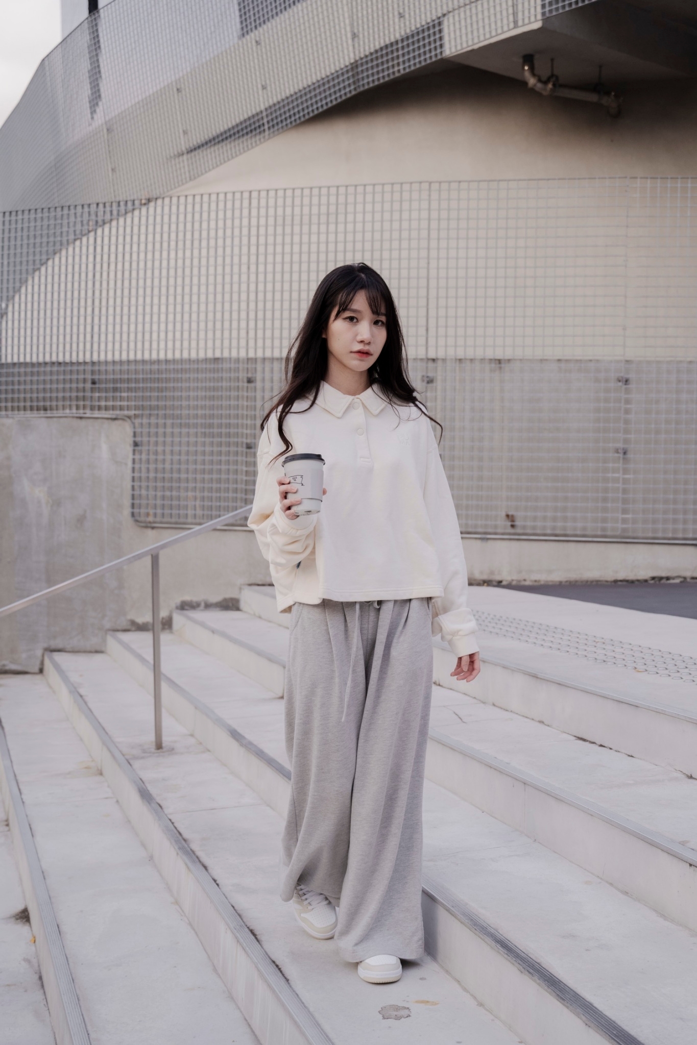 【現貨】PUMA POLO KADIN SWEATSHİRT 短版上衣 杏色 53342465