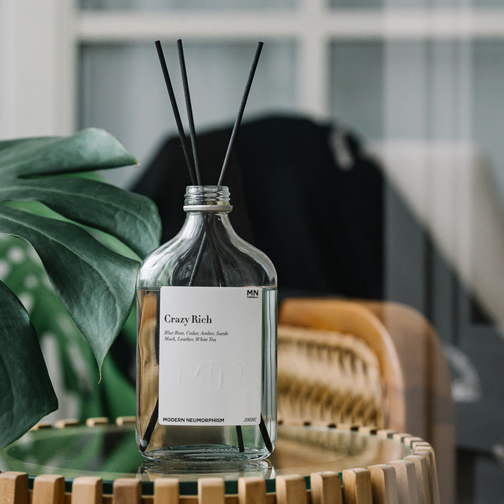 MN FORMULA 香氛 擴香 藍玫瑰、白茶、雪松、琥珀、麝香、麂皮