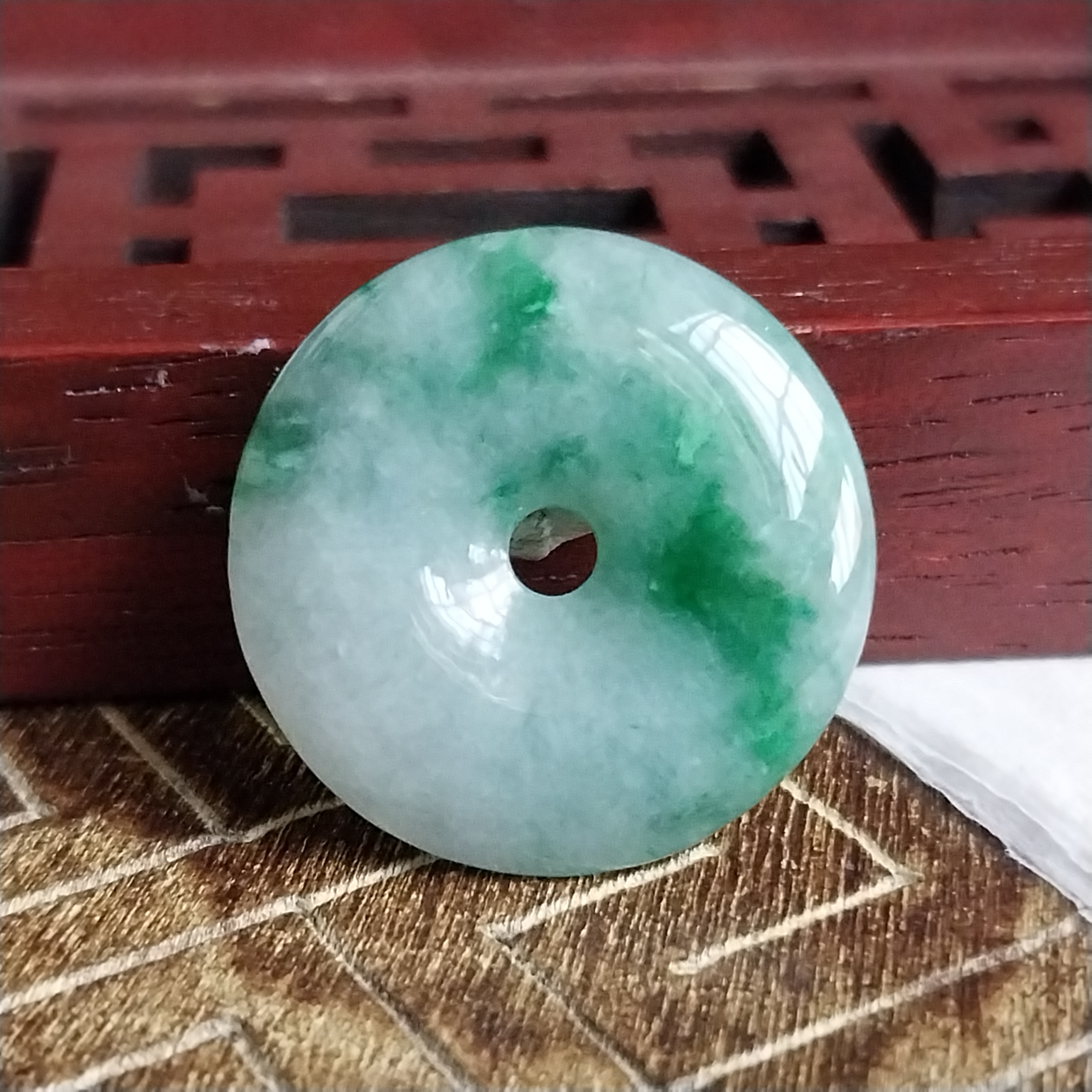 J2273 冰糯飄綠平安扣 (22.7mm直徑)