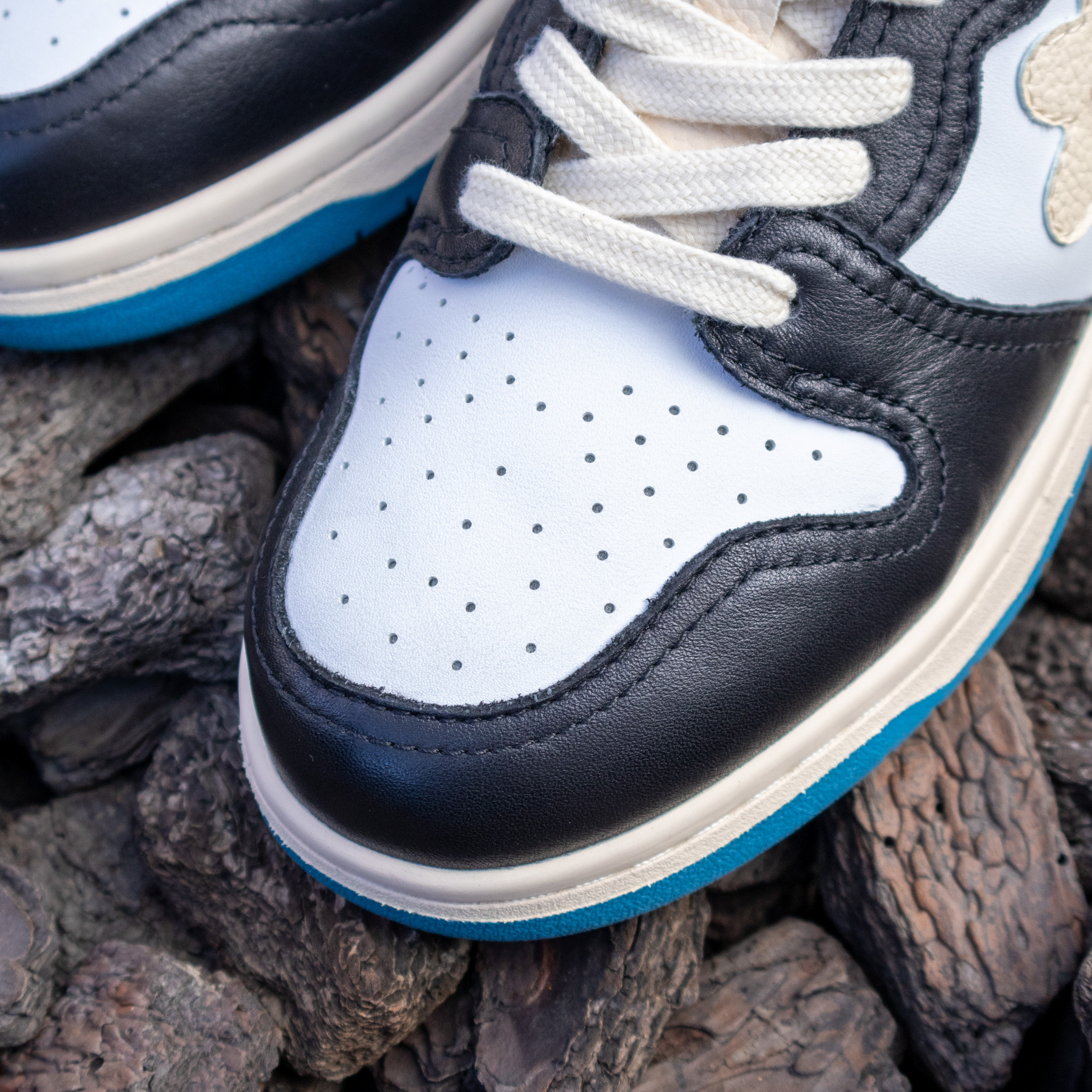 WATER THE PLANT THUNDER 日本限定 限量 藤原浩 花花 小倒鉤 藍黑白閃電