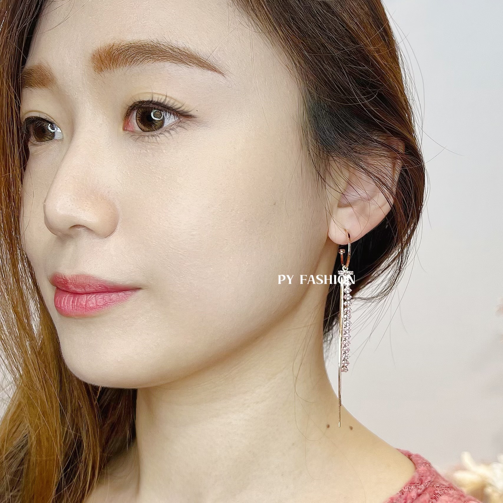 PY FASHION ACCESSORY: PINKY BLING BLING C EAR RING